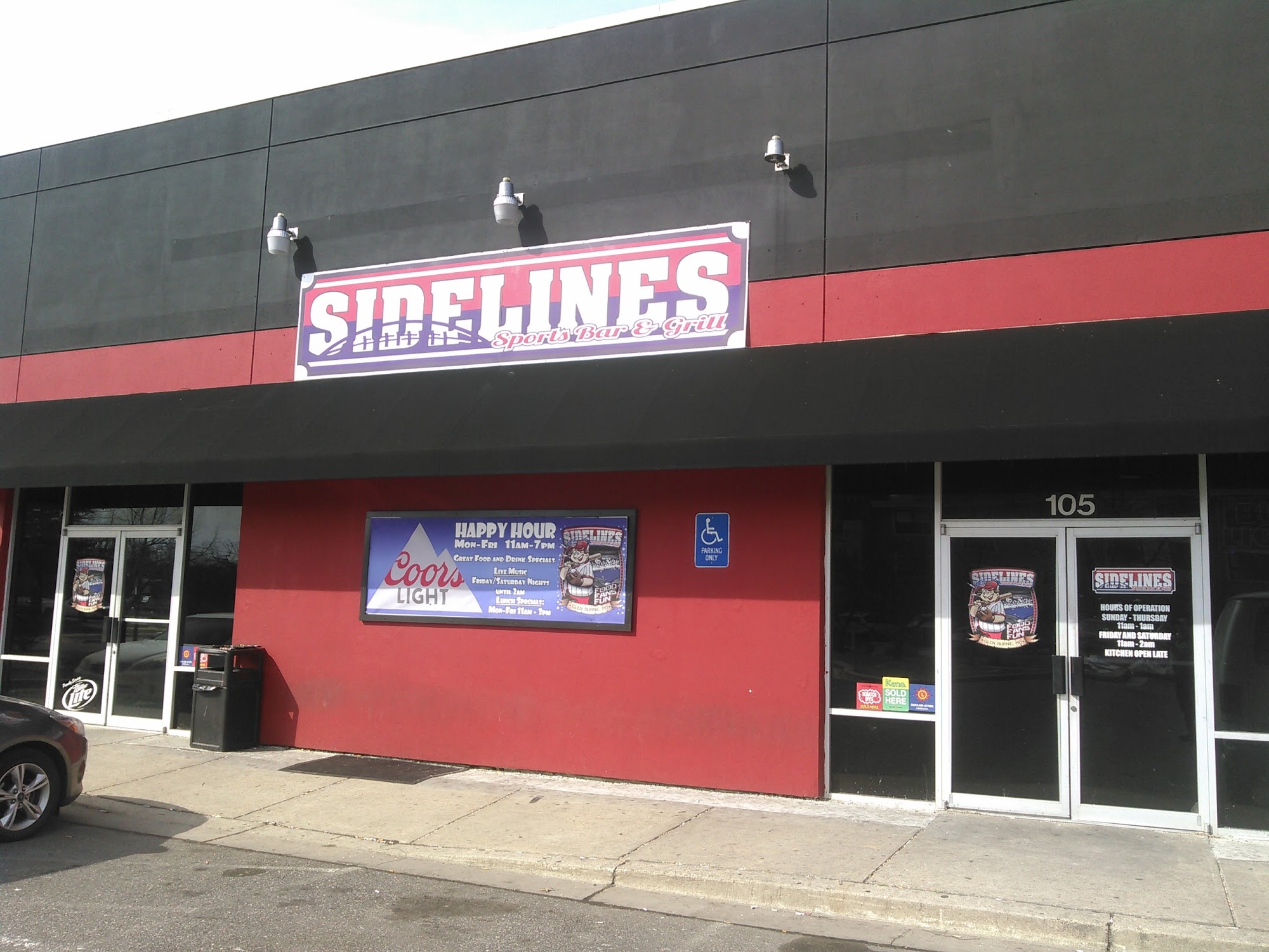 Sidelines Sports Bar & Grill