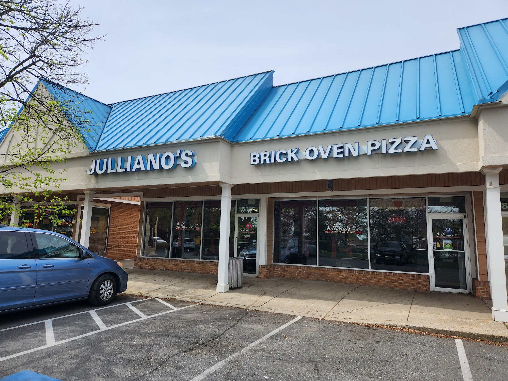 Julliano's Brick Oven Pizza