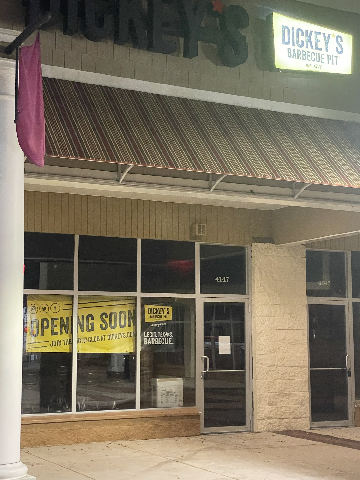 Dickey's Barbecue Pit