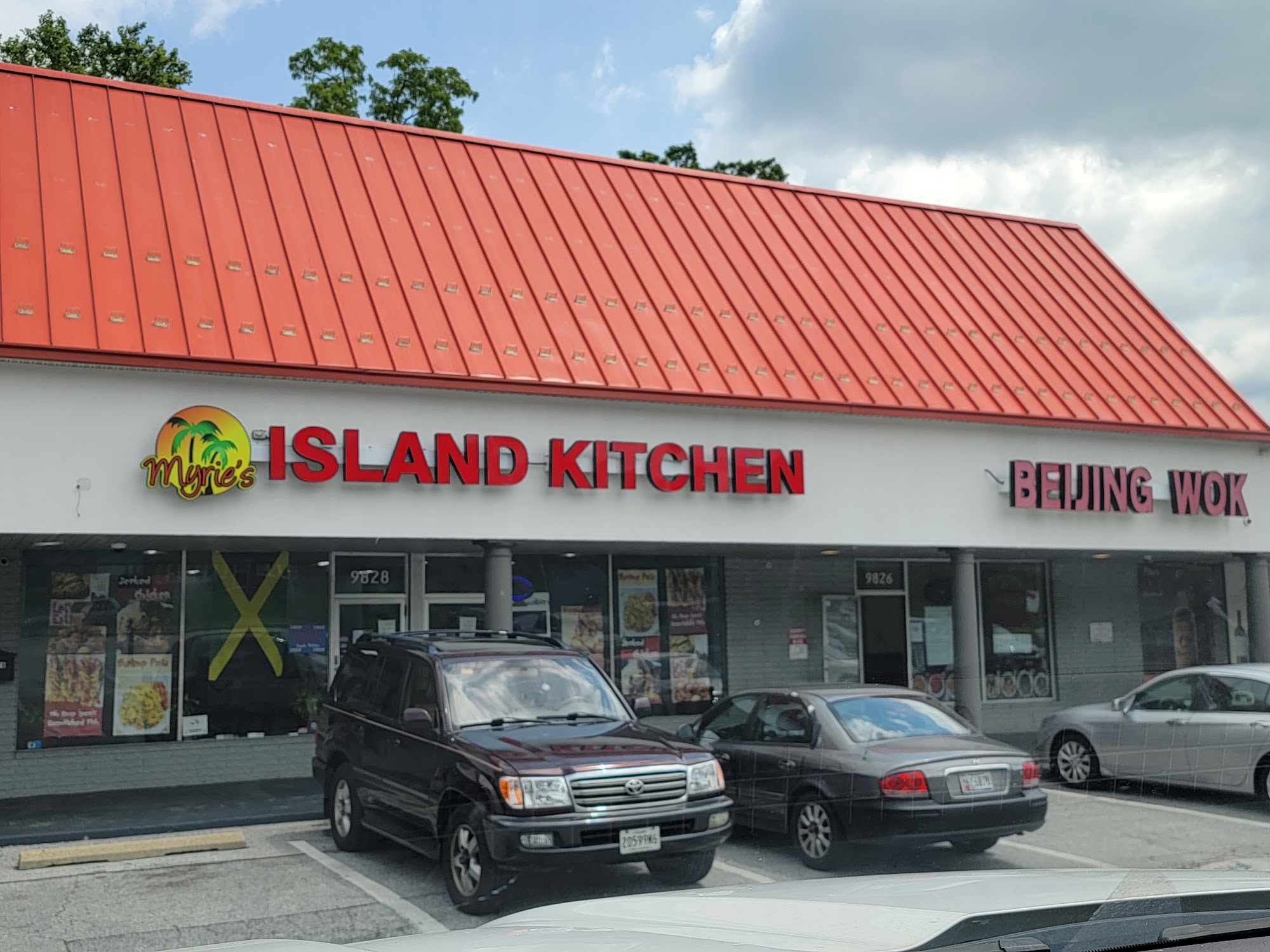 Myrie's Island kitchen