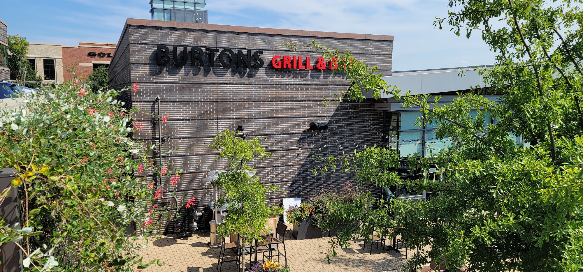 Burtons Grill & Bar