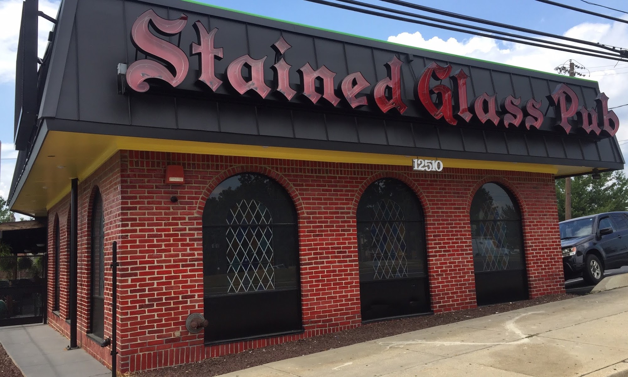 Stained Glass Pub - Glenmont