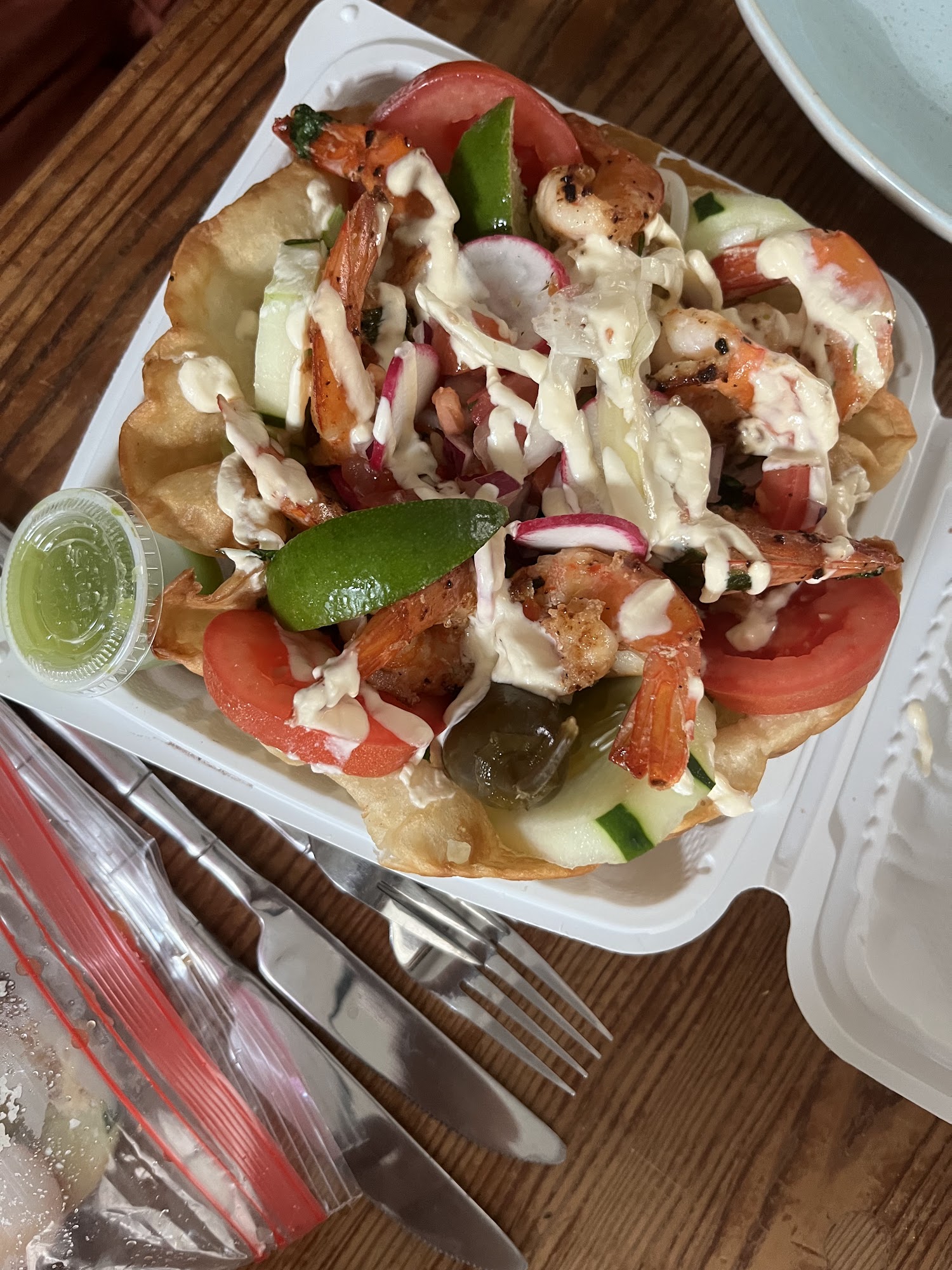 3 Hermanos: Food Truck Taqueria Y Pupuseria