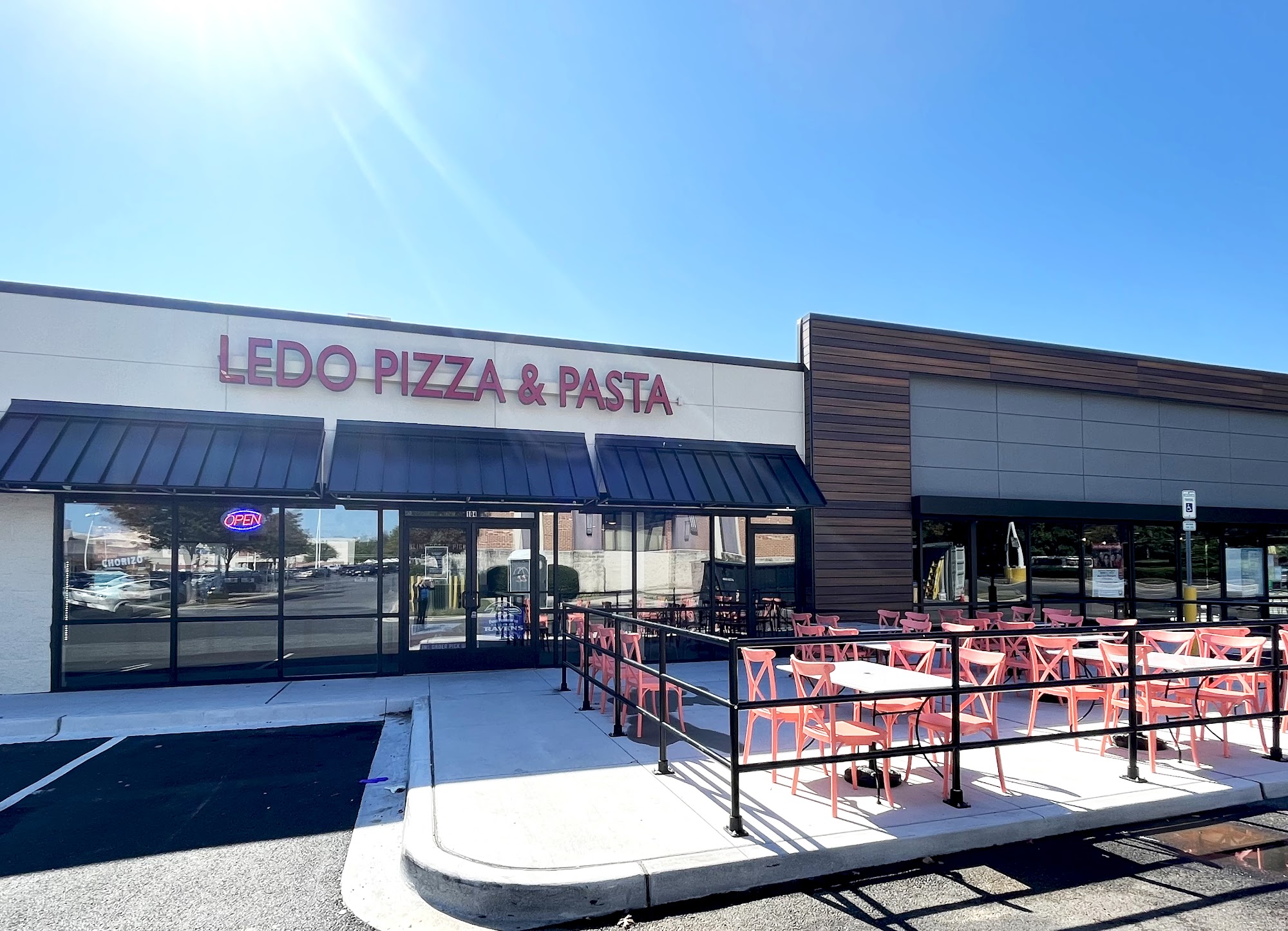 Ledo Pizza