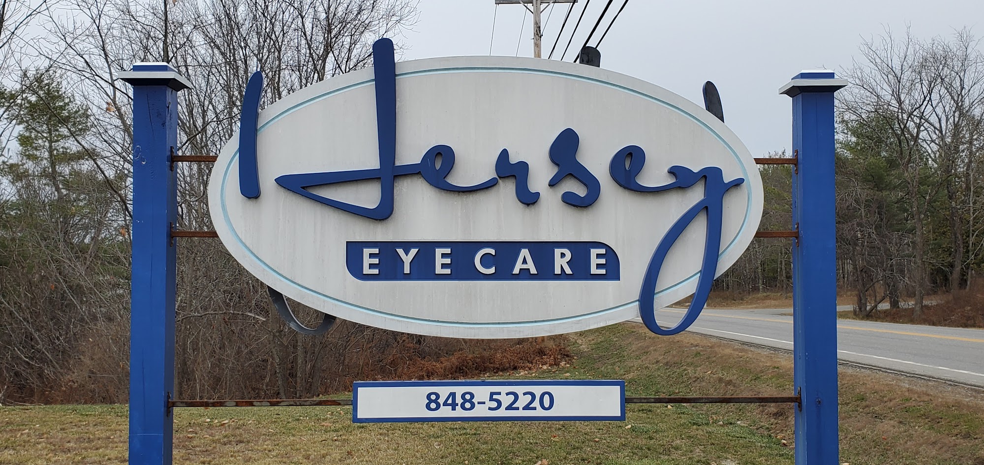 Hersey EyeCare 2350 US-2, Hermon Maine 04401