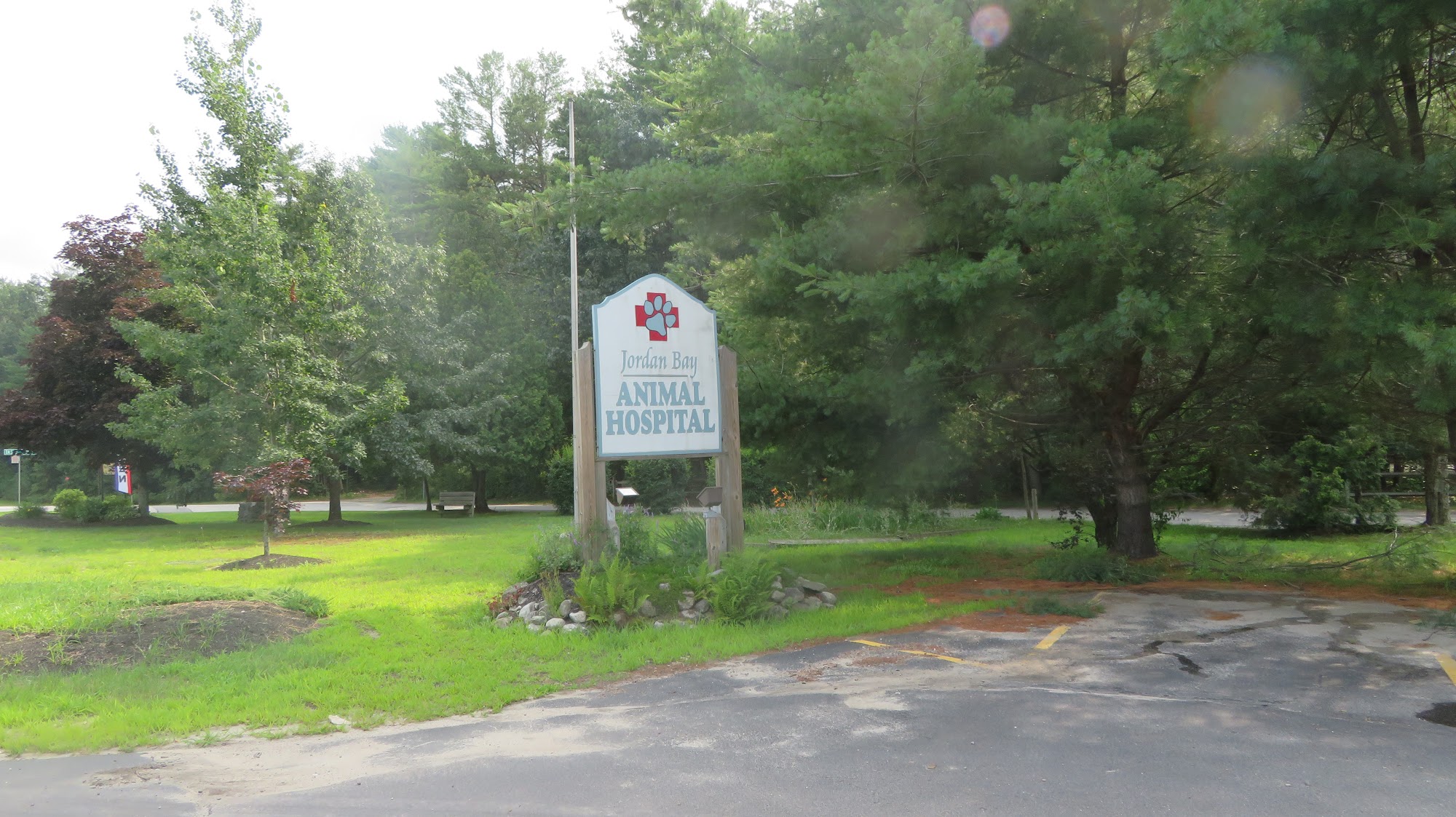 Jordan Bay Animal Hospital 1242 Roosevelt Trail, Raymond Maine 04071
