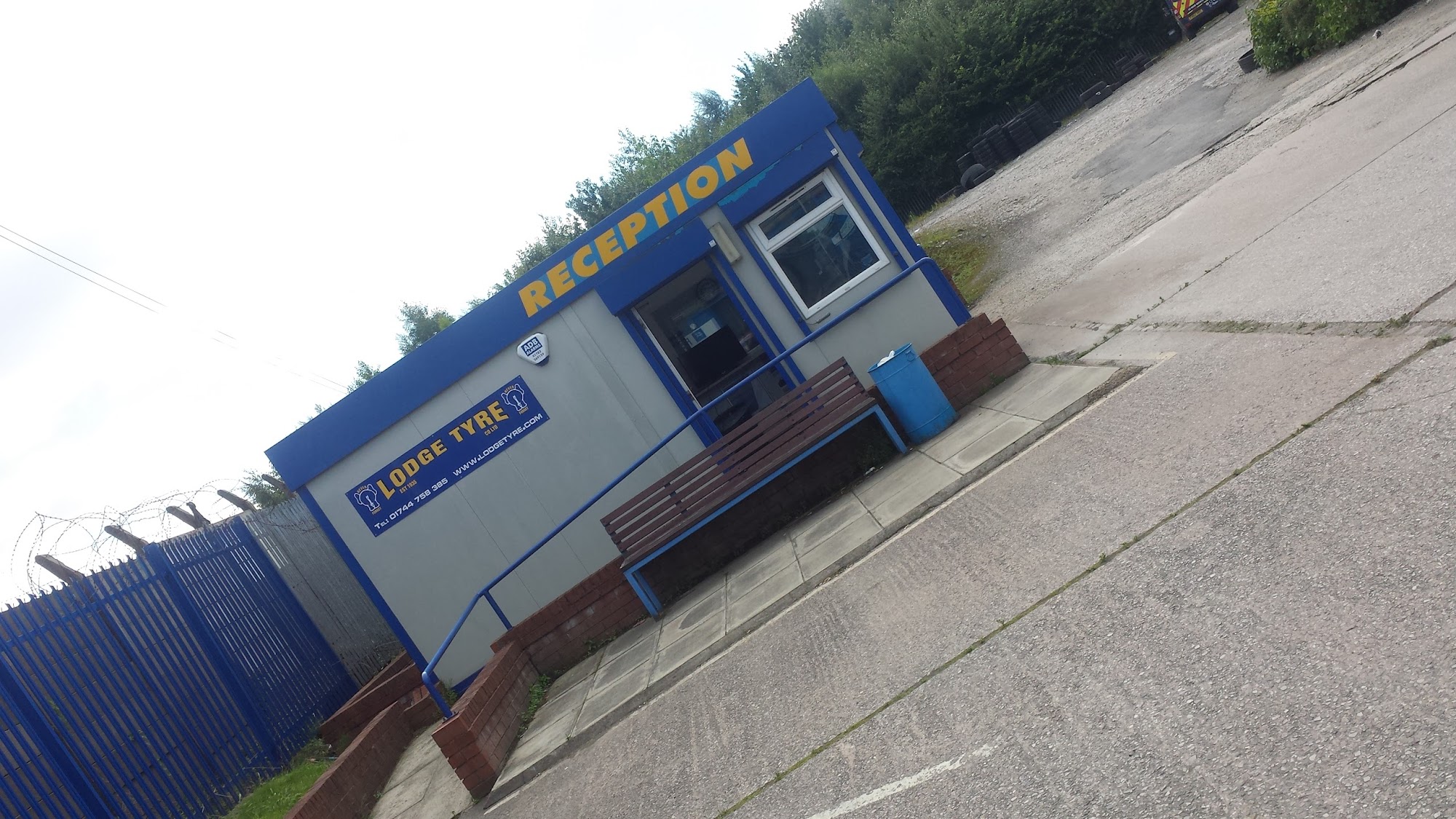 Lodge Tyre