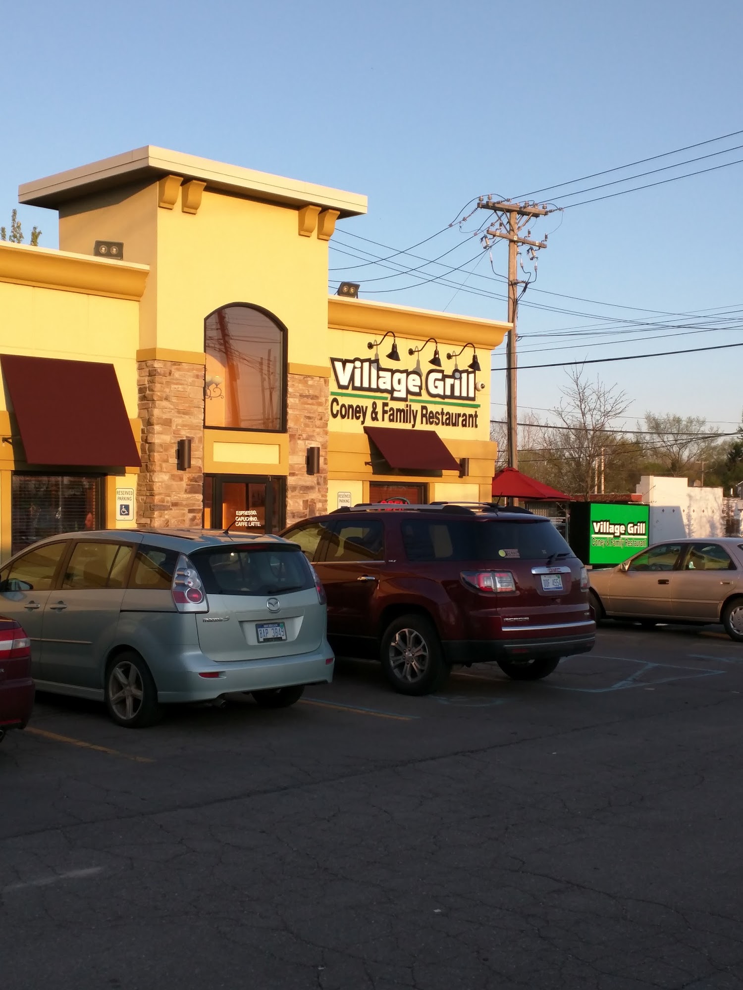 Village Grill of Farmington Hills