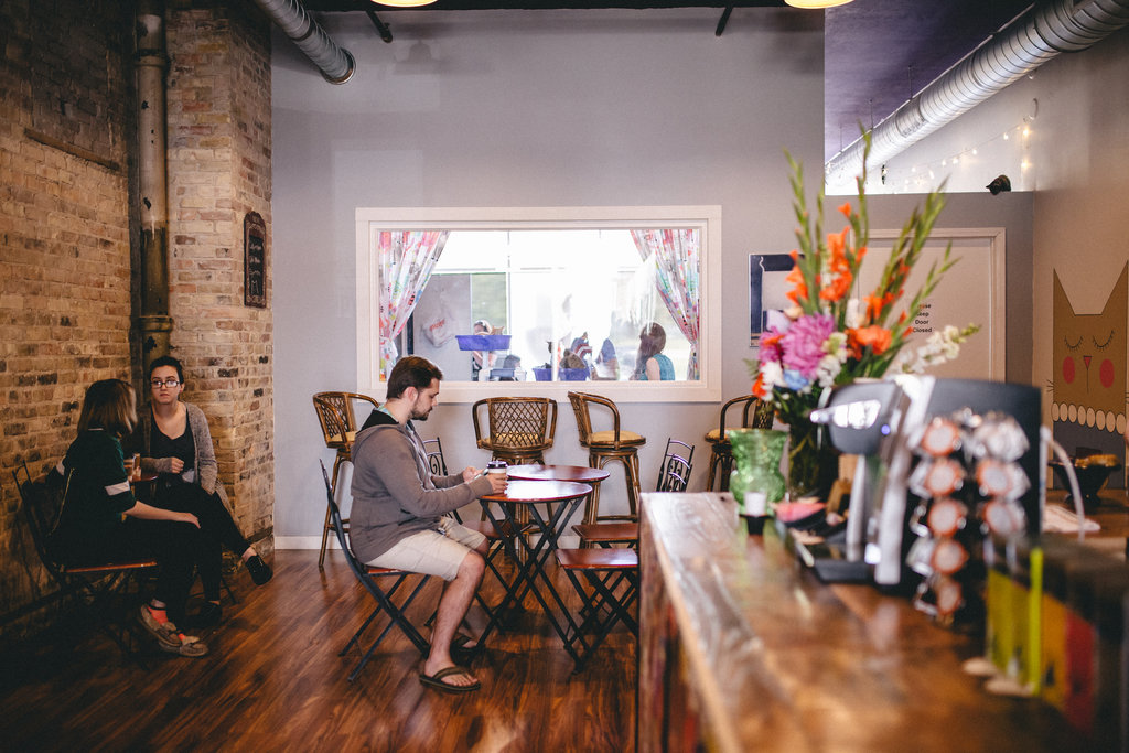 Happy Cat Cafe