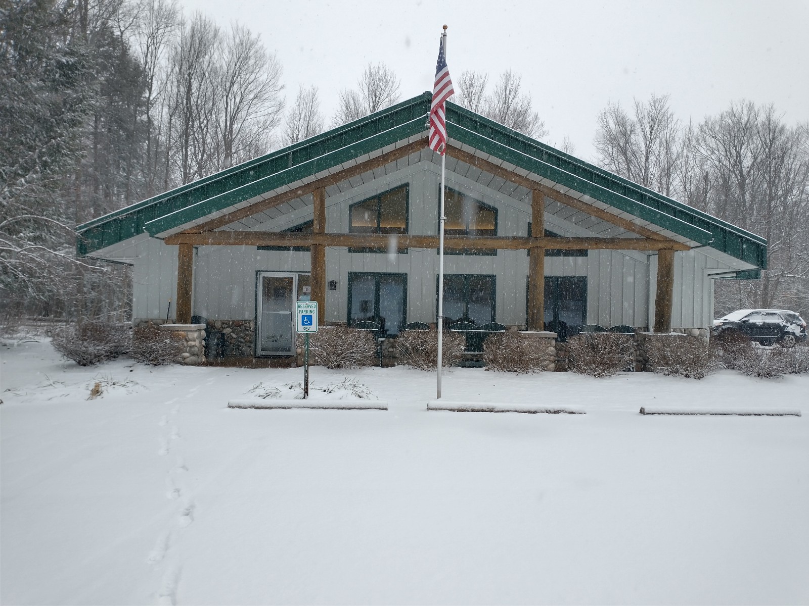 Hart Animal Clinic 3003 N Oceana Dr, Hart Michigan 49420