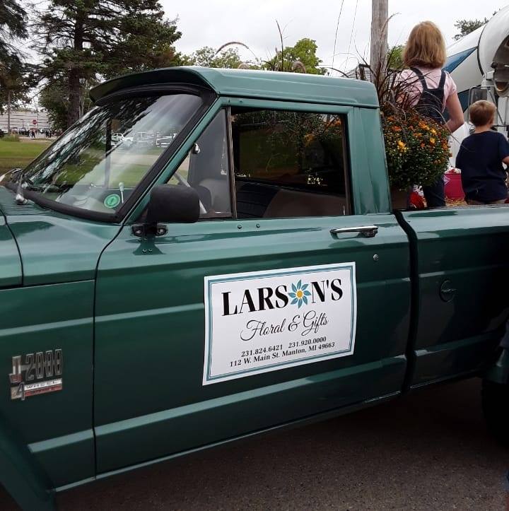 Larson's Floral & Gifts 112 W Main St, Manton Michigan 49663