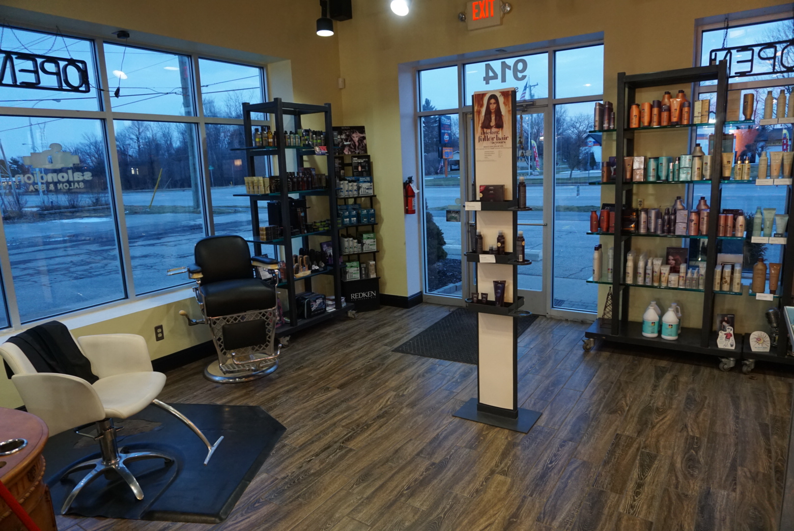 Salon Dion of Marysville 914 Gratiot Blvd Ste 1, Marysville Michigan 48040