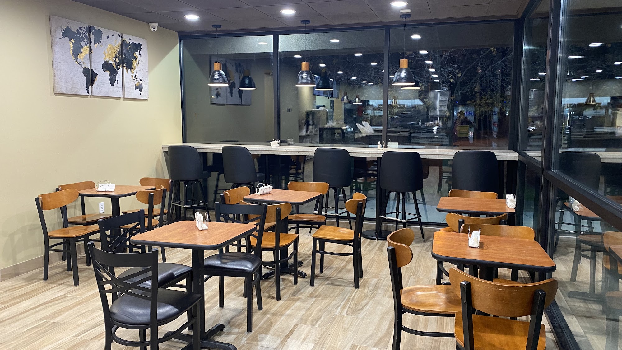 Town Bakery & Kitchen. مطبخ المدينه