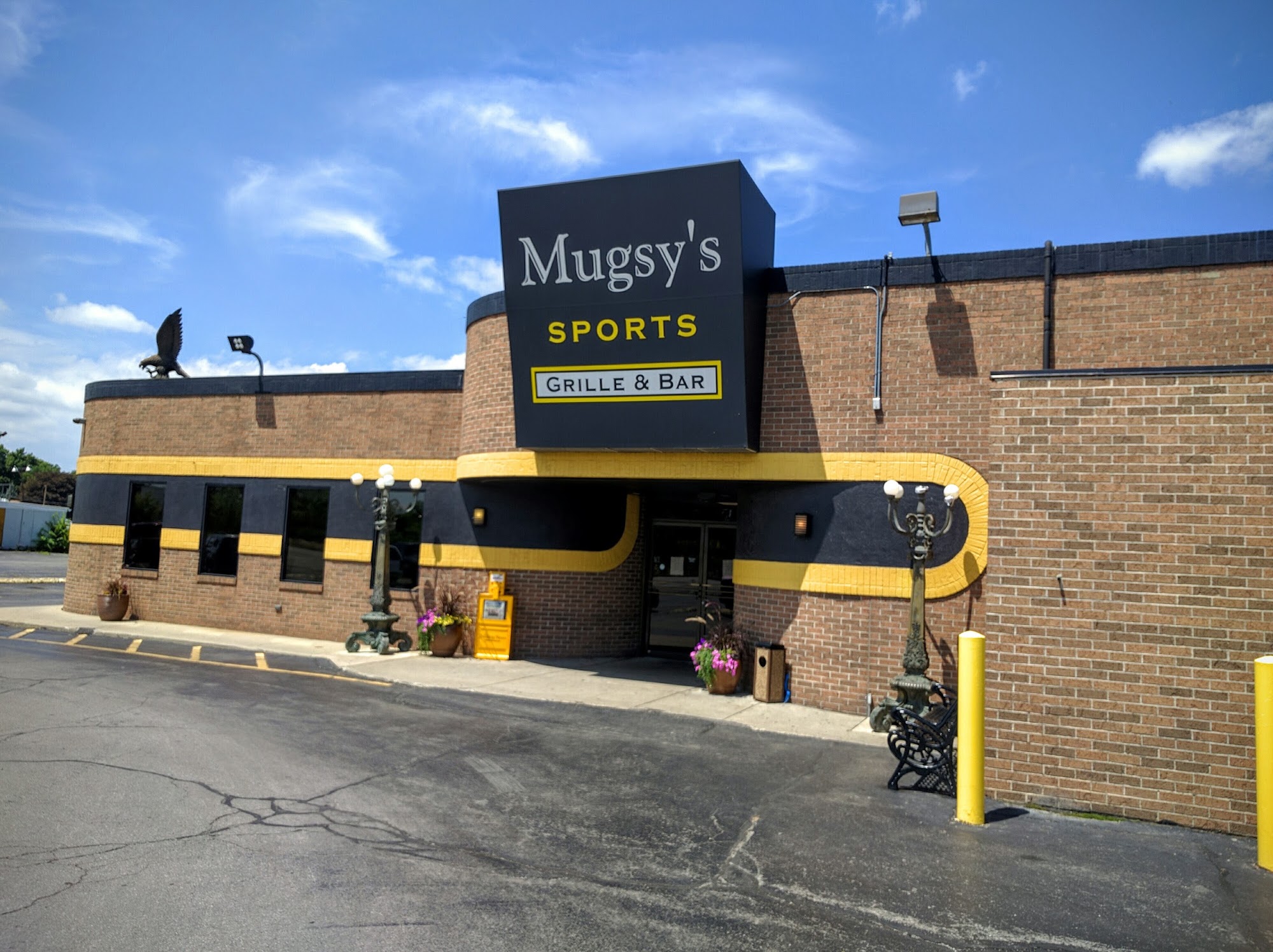 Mugsy's Sports Grille & Bar