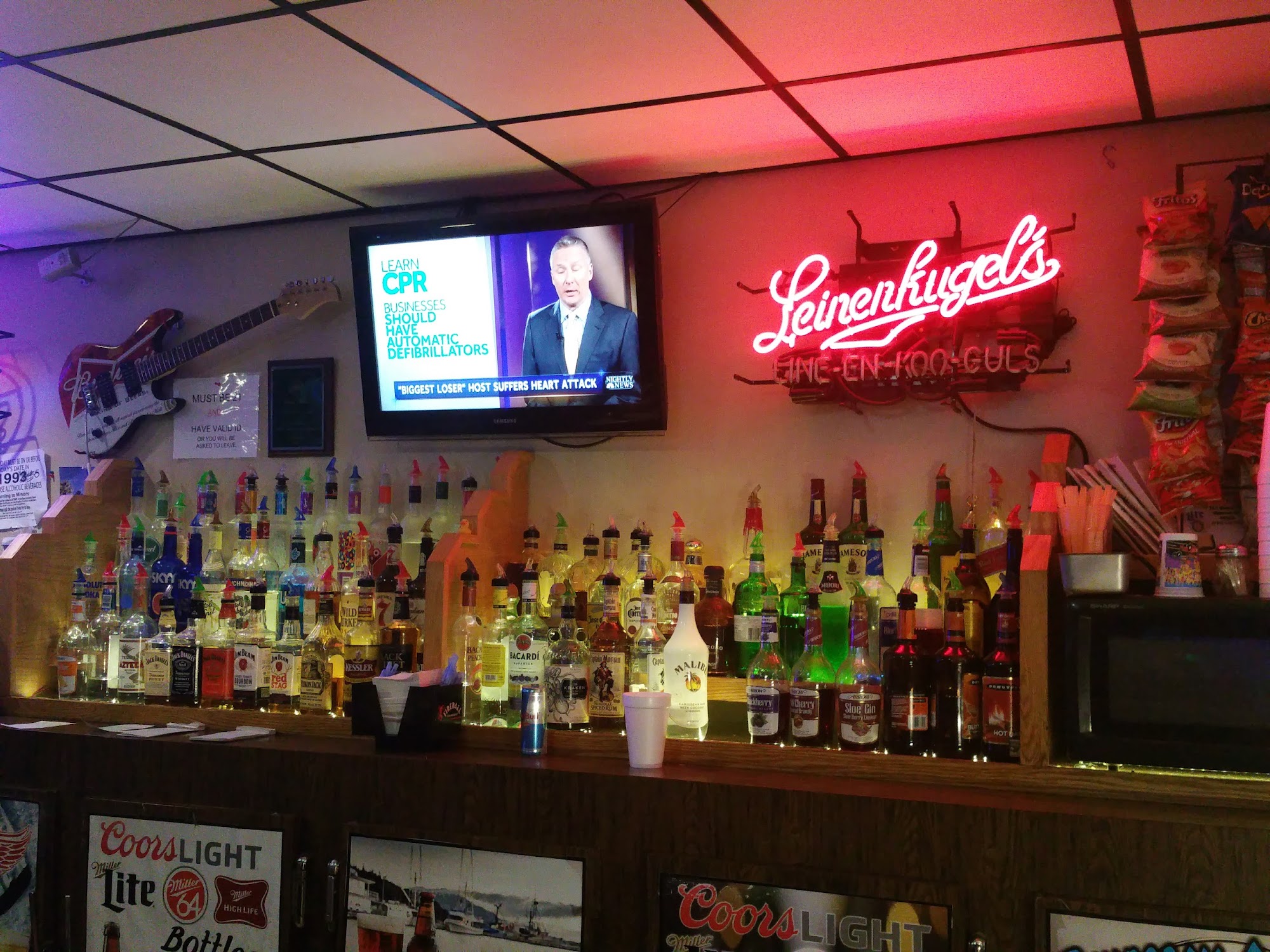 Don Larson's Bar