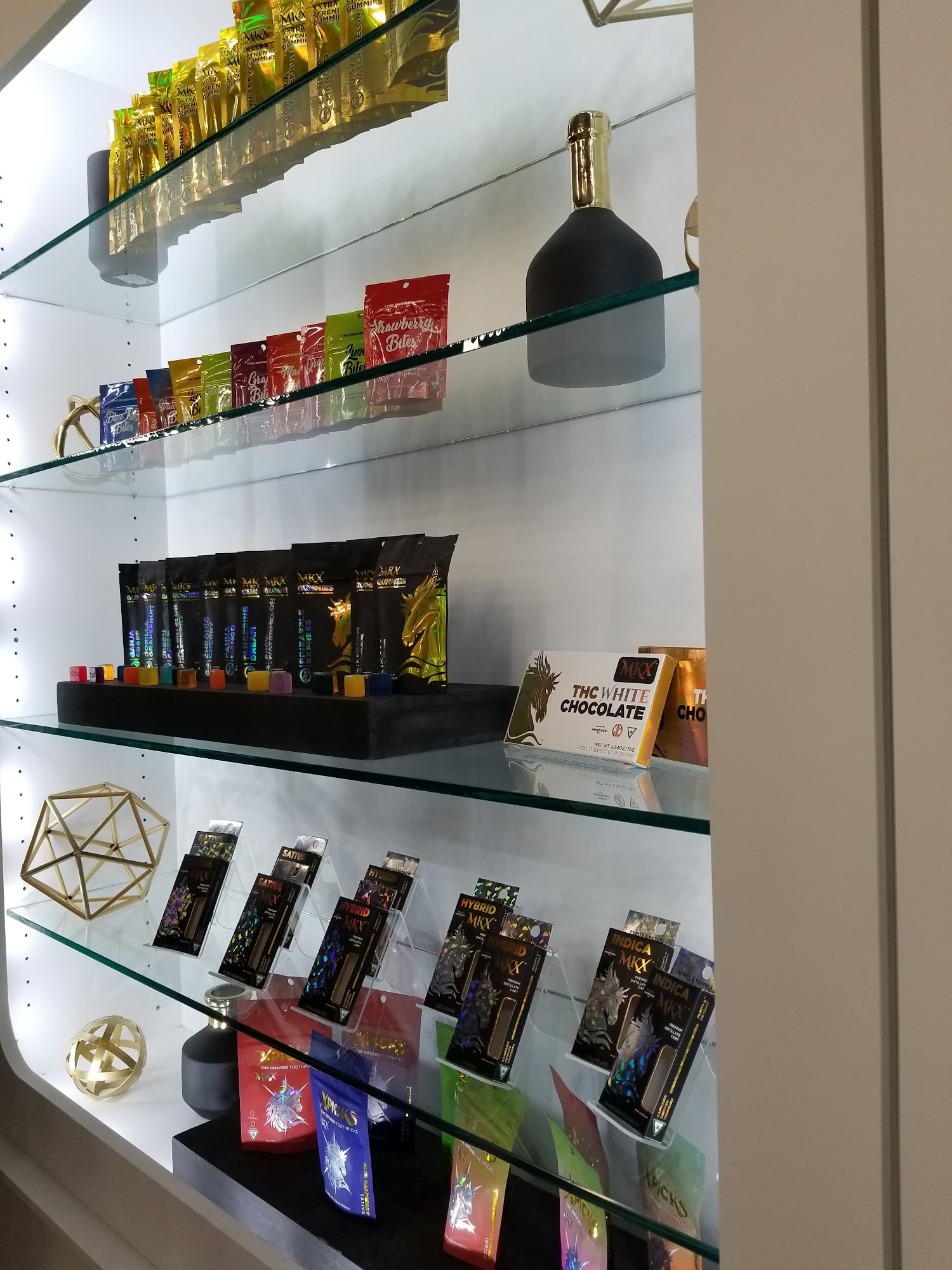 PURE CANNABIS OUTLET NEW BALTIMORE - New Baltimore MI - Hours ...