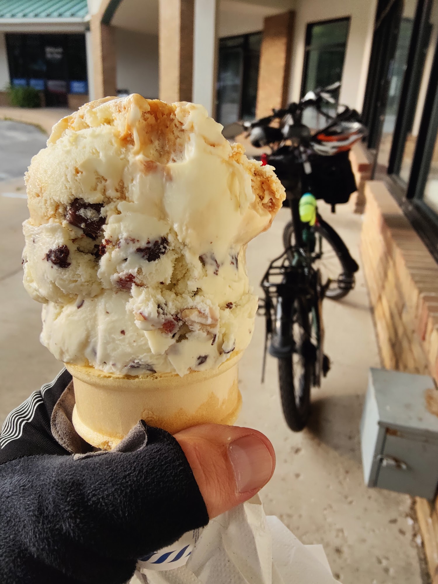 Restaurants near Petoskey State Park, Harbor Springs, MI Restaurantji