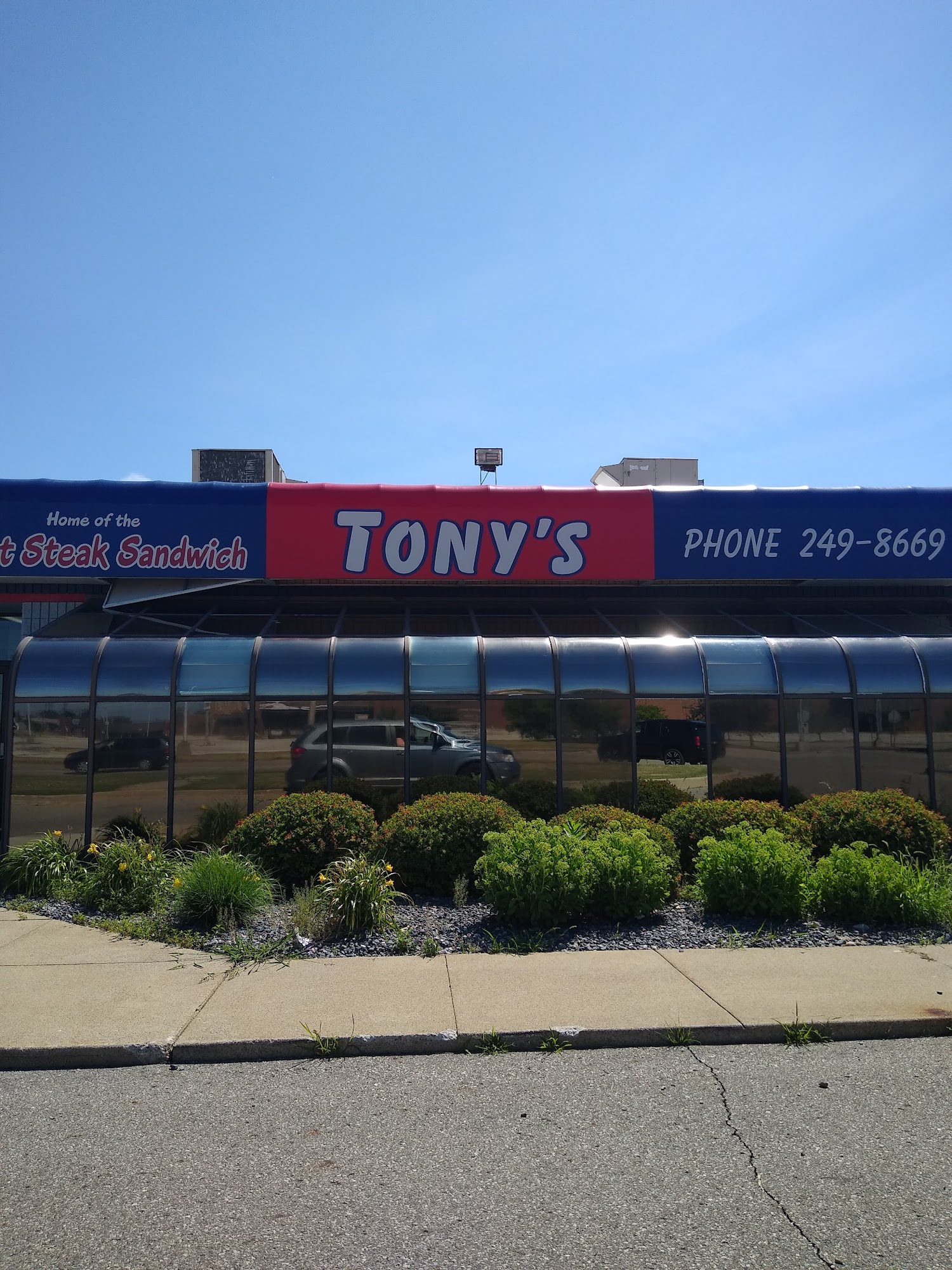 Tony's Fashion Square