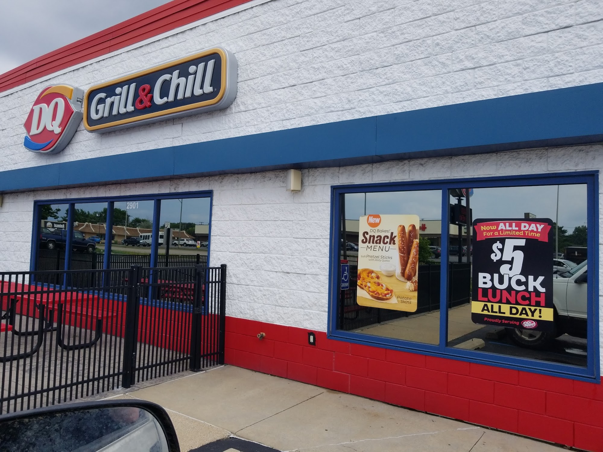 Dairy Queen Grill & Chill