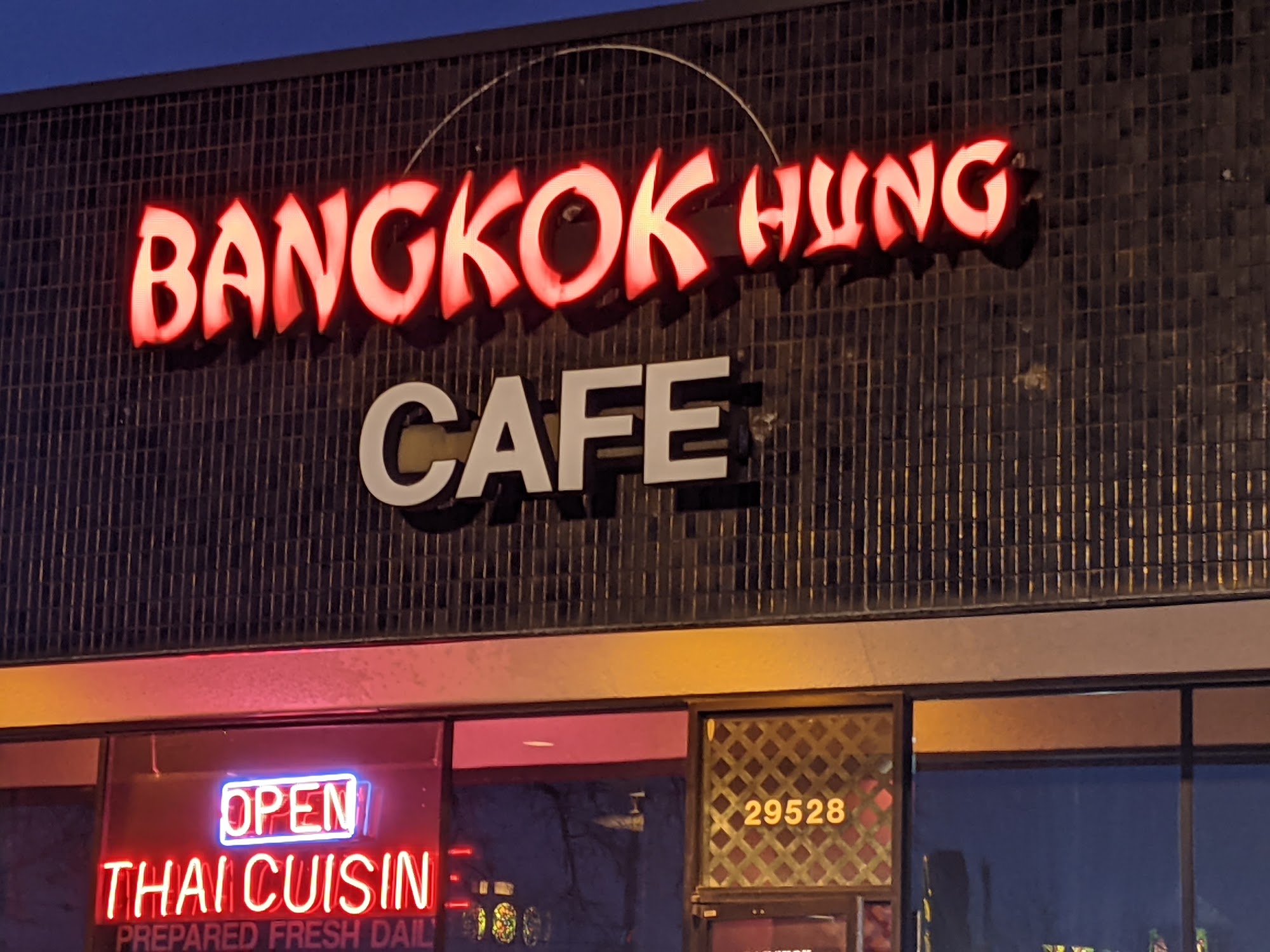 Bangkok Hung Cafe