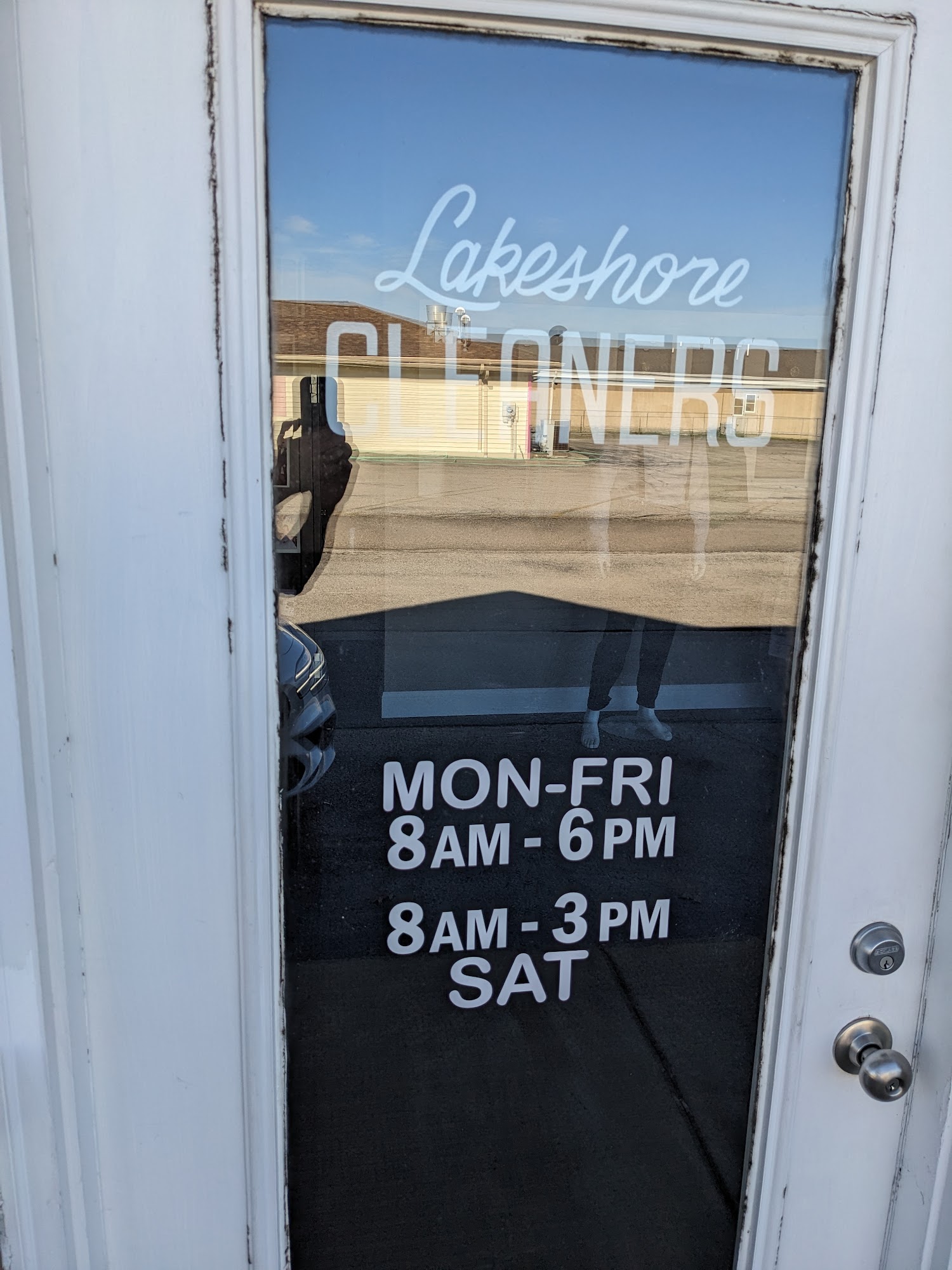 Lakeshore Cleaners 5846 Cleveland Ave, Stevensville Michigan 49127