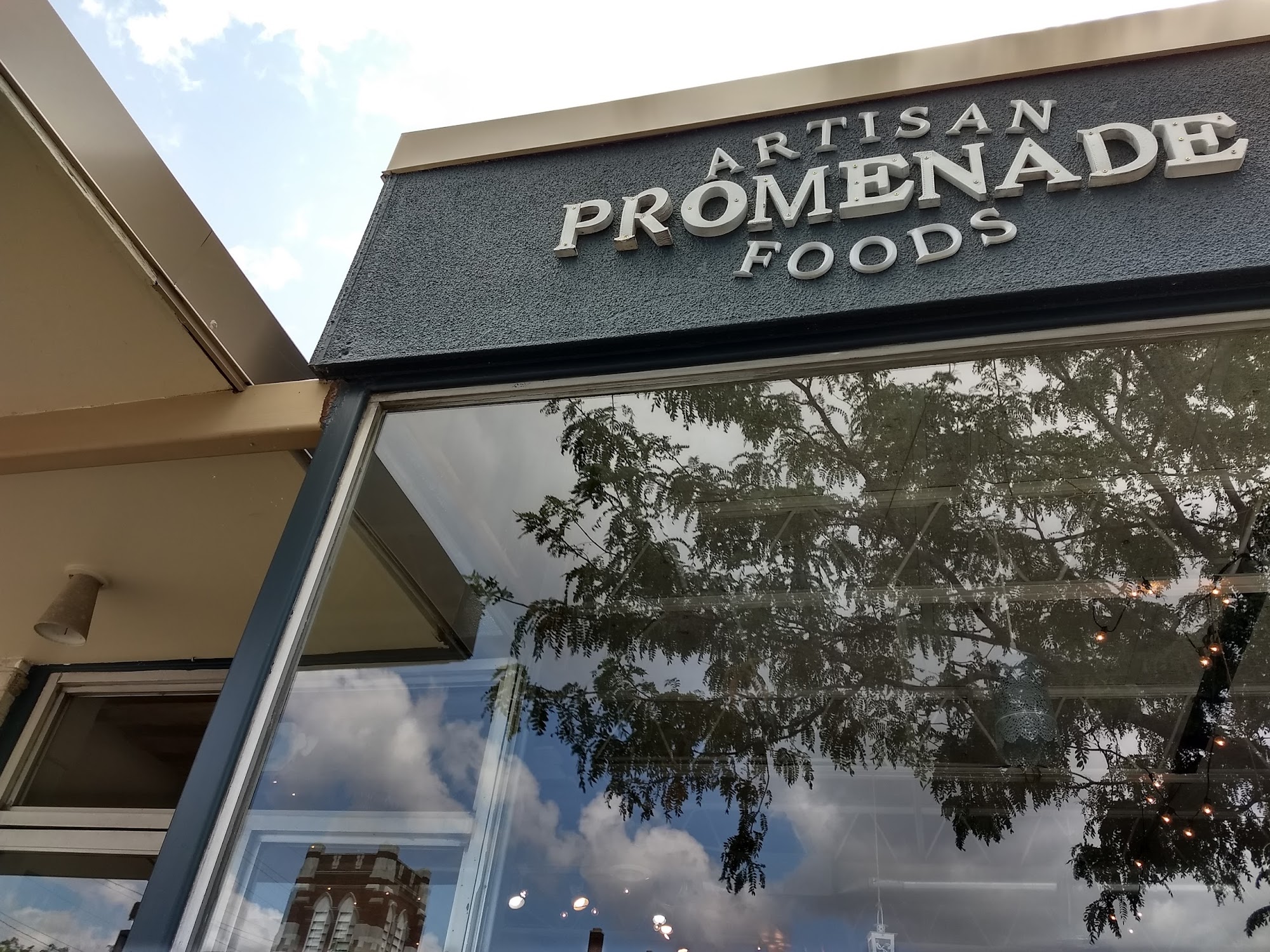 Promenade Artisan foods