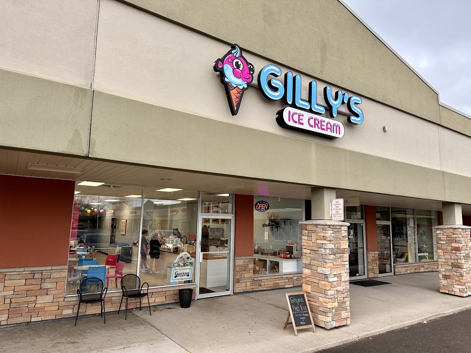 Gilly's Ice Cream