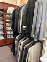 Alia Tailor Mens Wear Inc