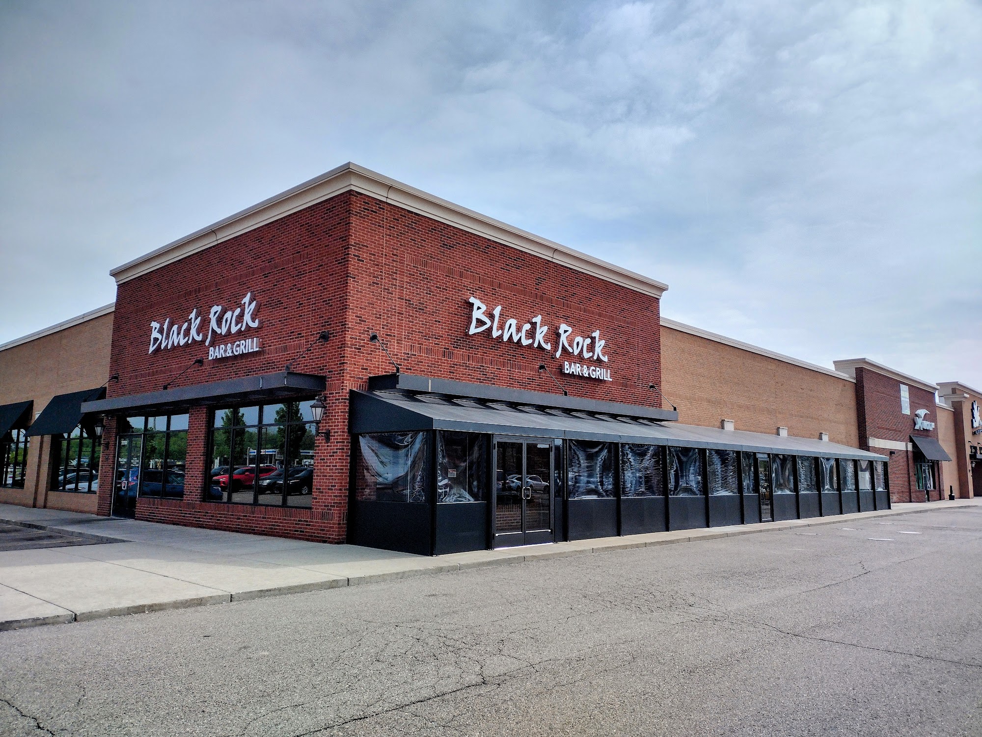 Black Rock Bar And Grill