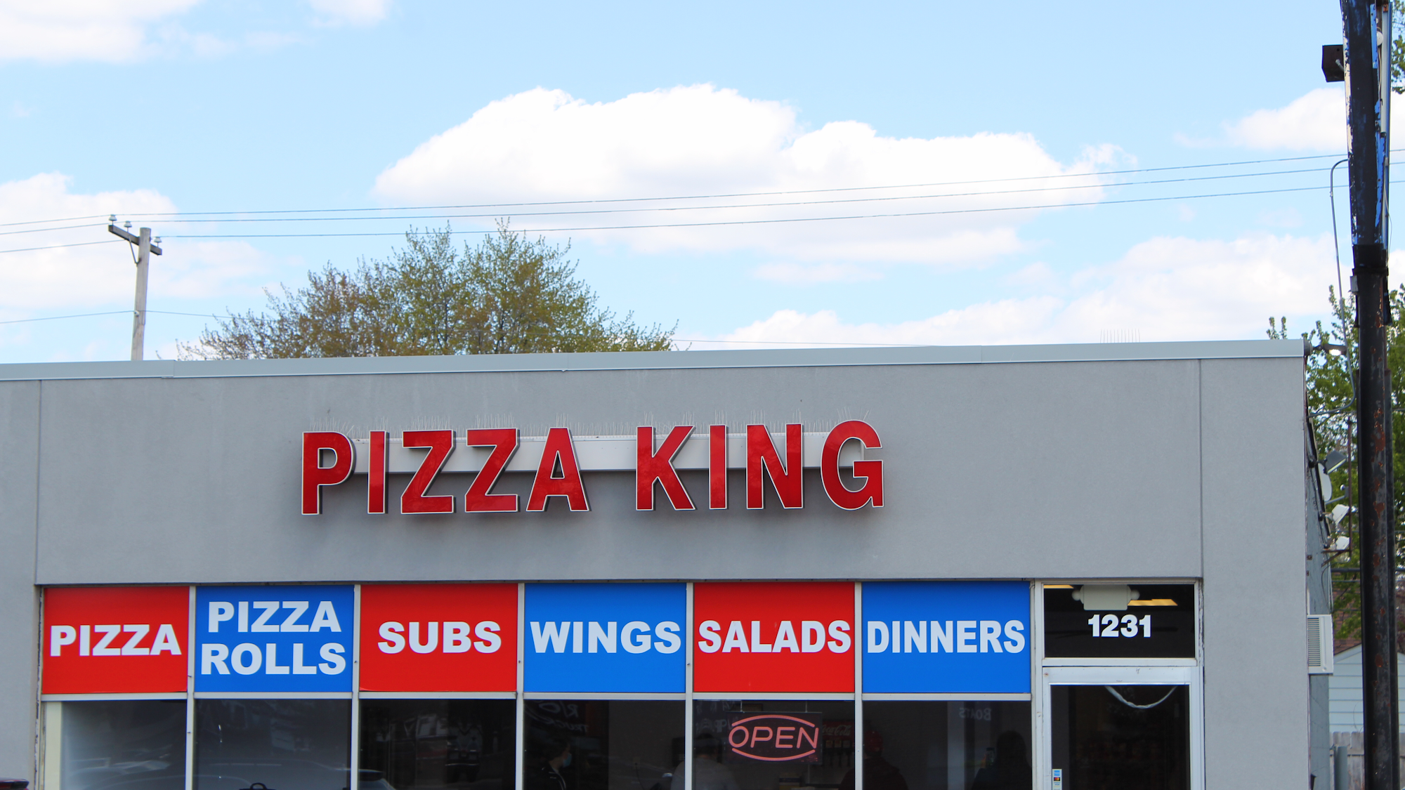 MT's Pizza King