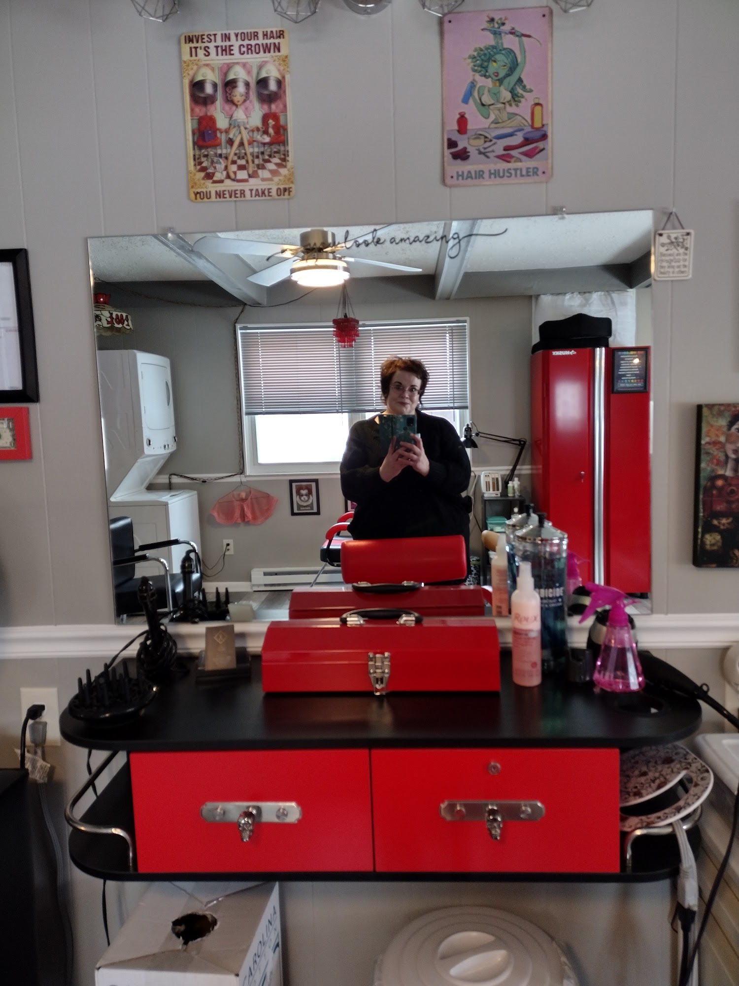 Sheri D's Salon 110 Mary St, Yale Michigan 48097