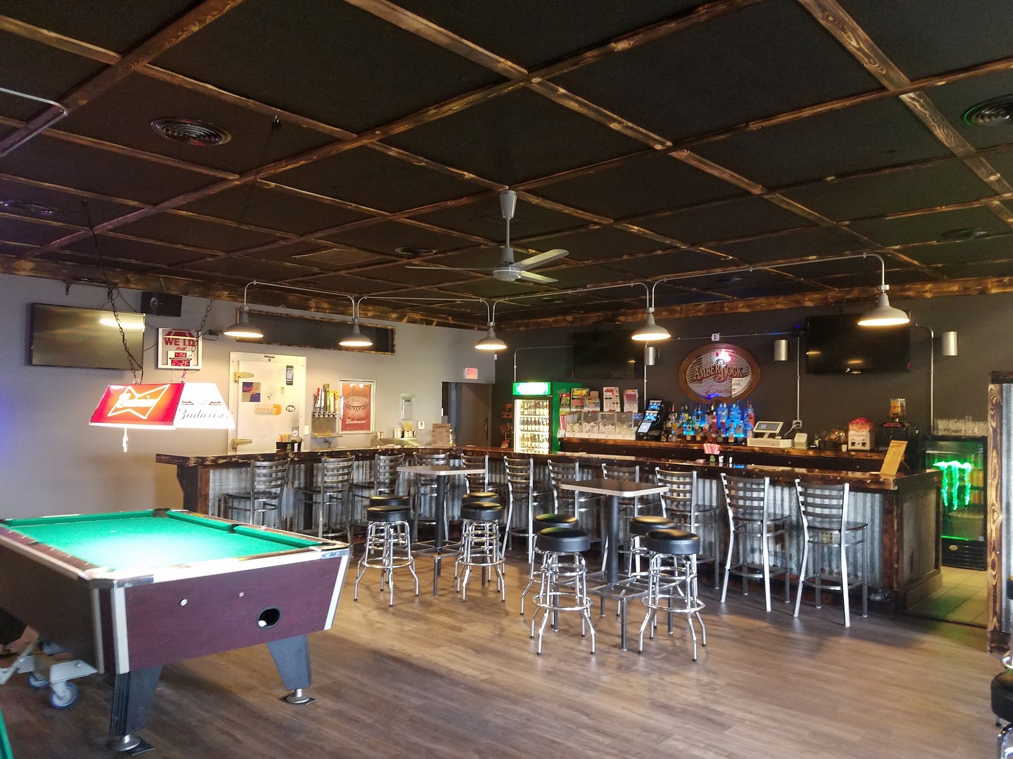 Pooter's Sports Bar