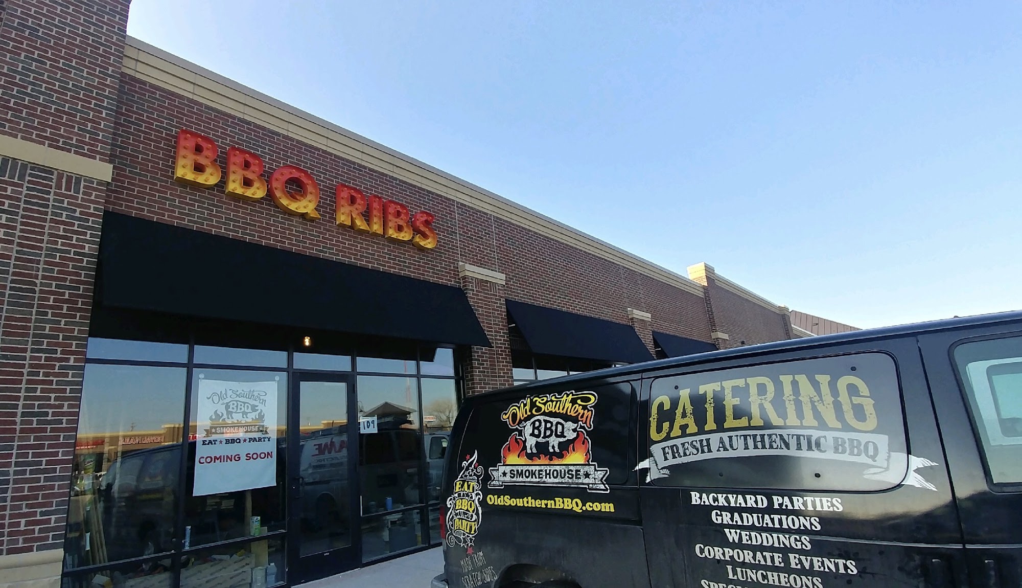 Old Southern BBQ - Arden Hills (694 & Lexington)