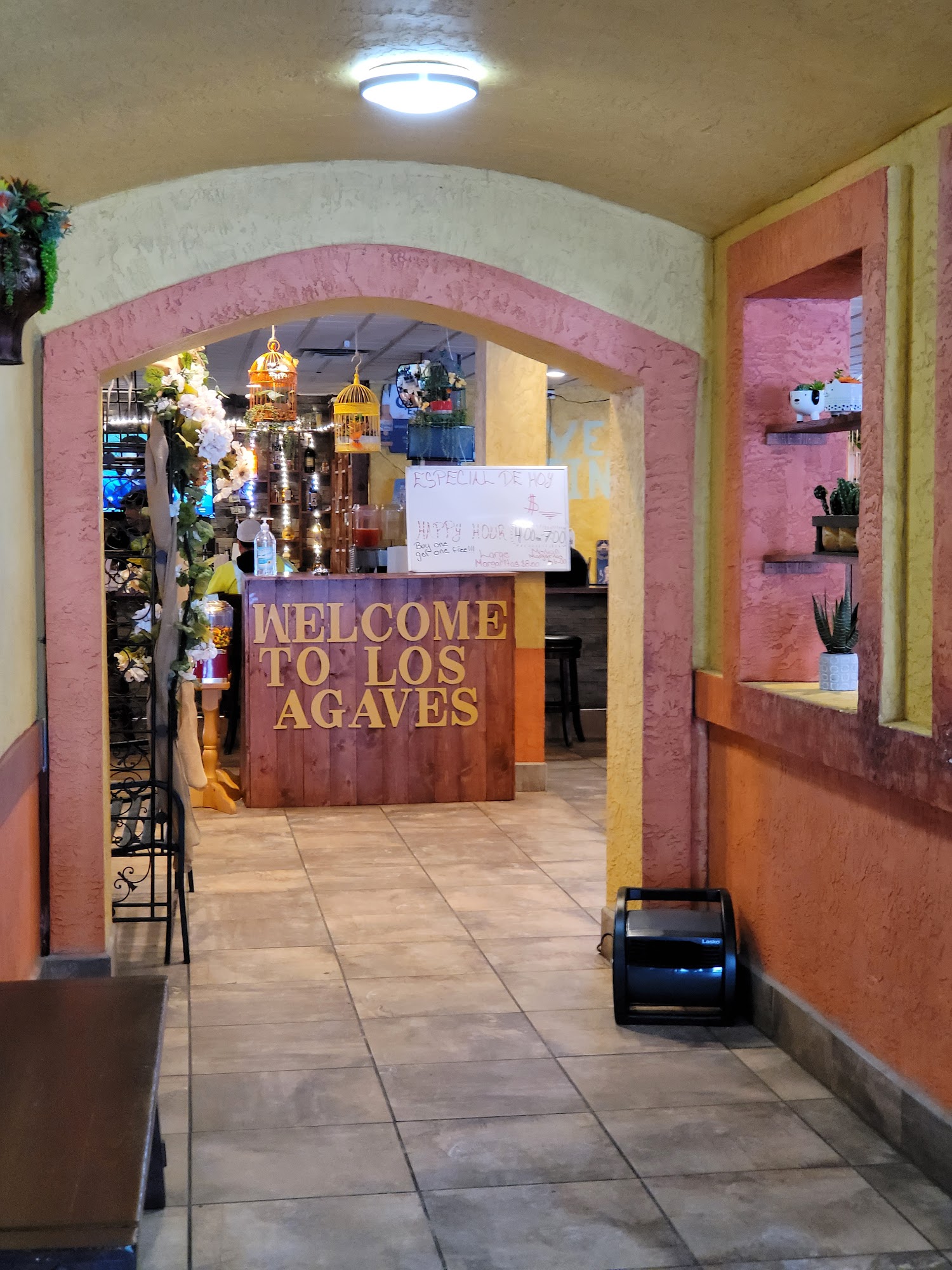 Los Agaves Mexican Restaurant