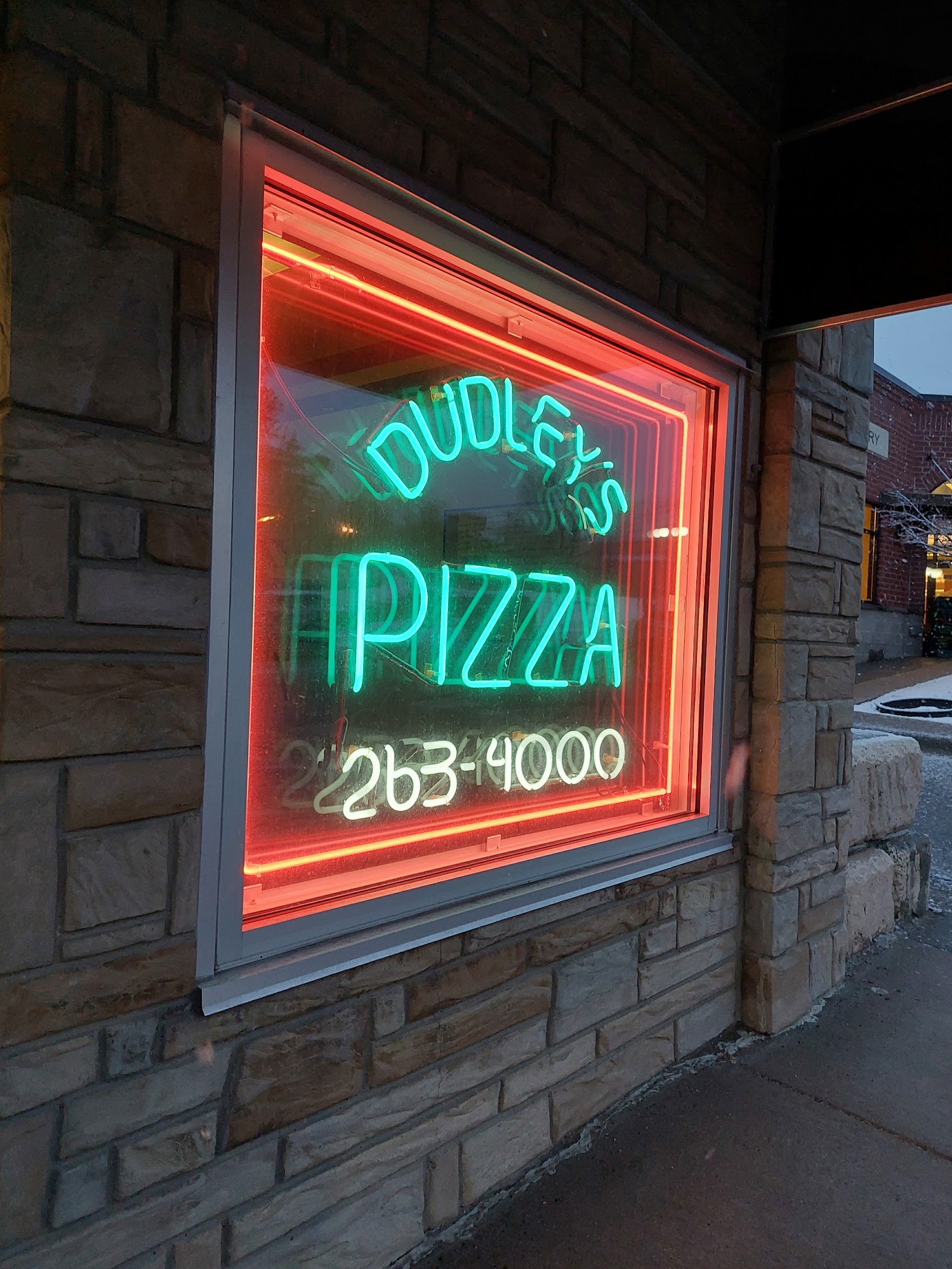 Dudley's Pizza & Sandwich Shop