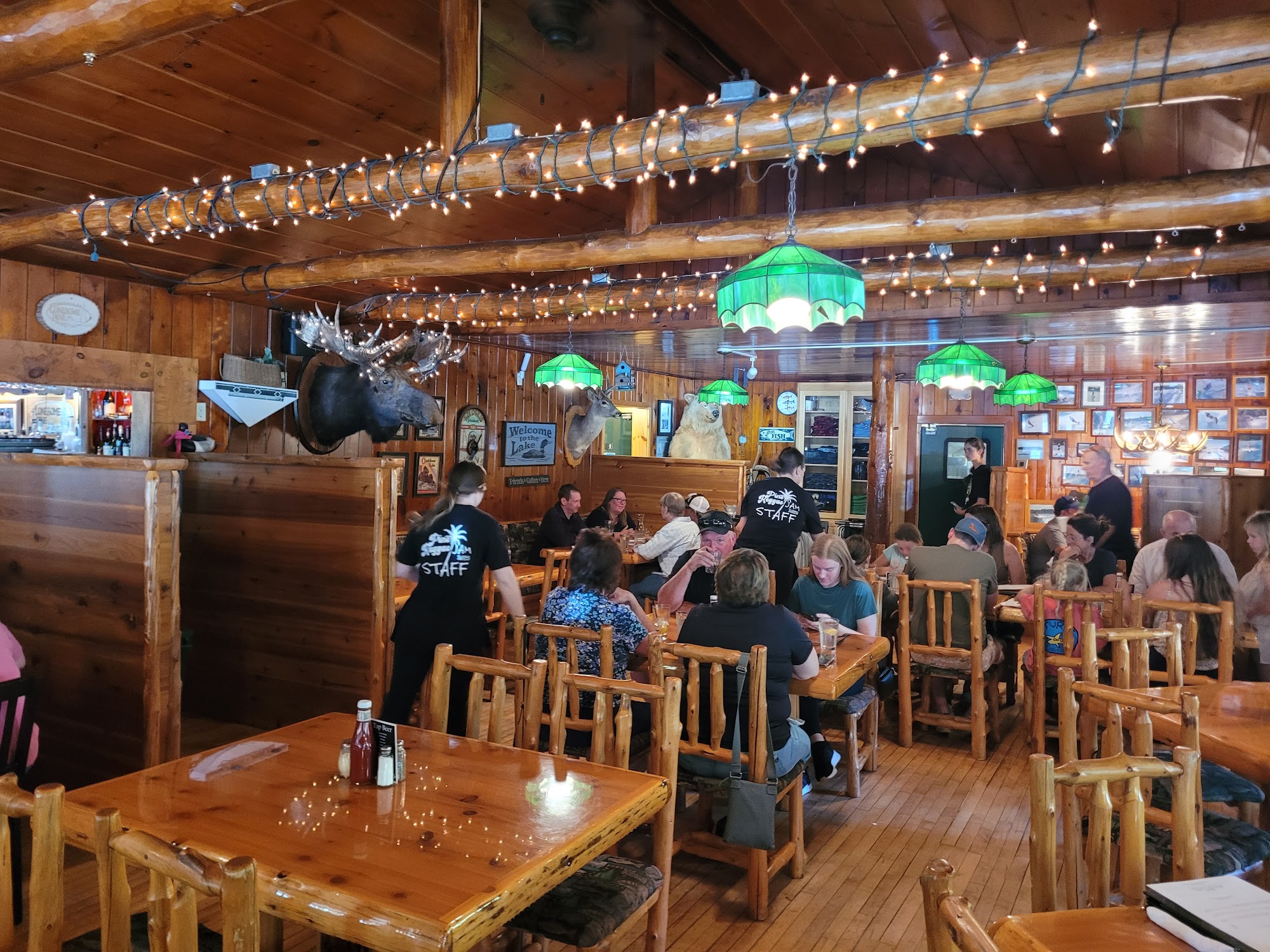 Lonesome Pine Restaurant & Bar