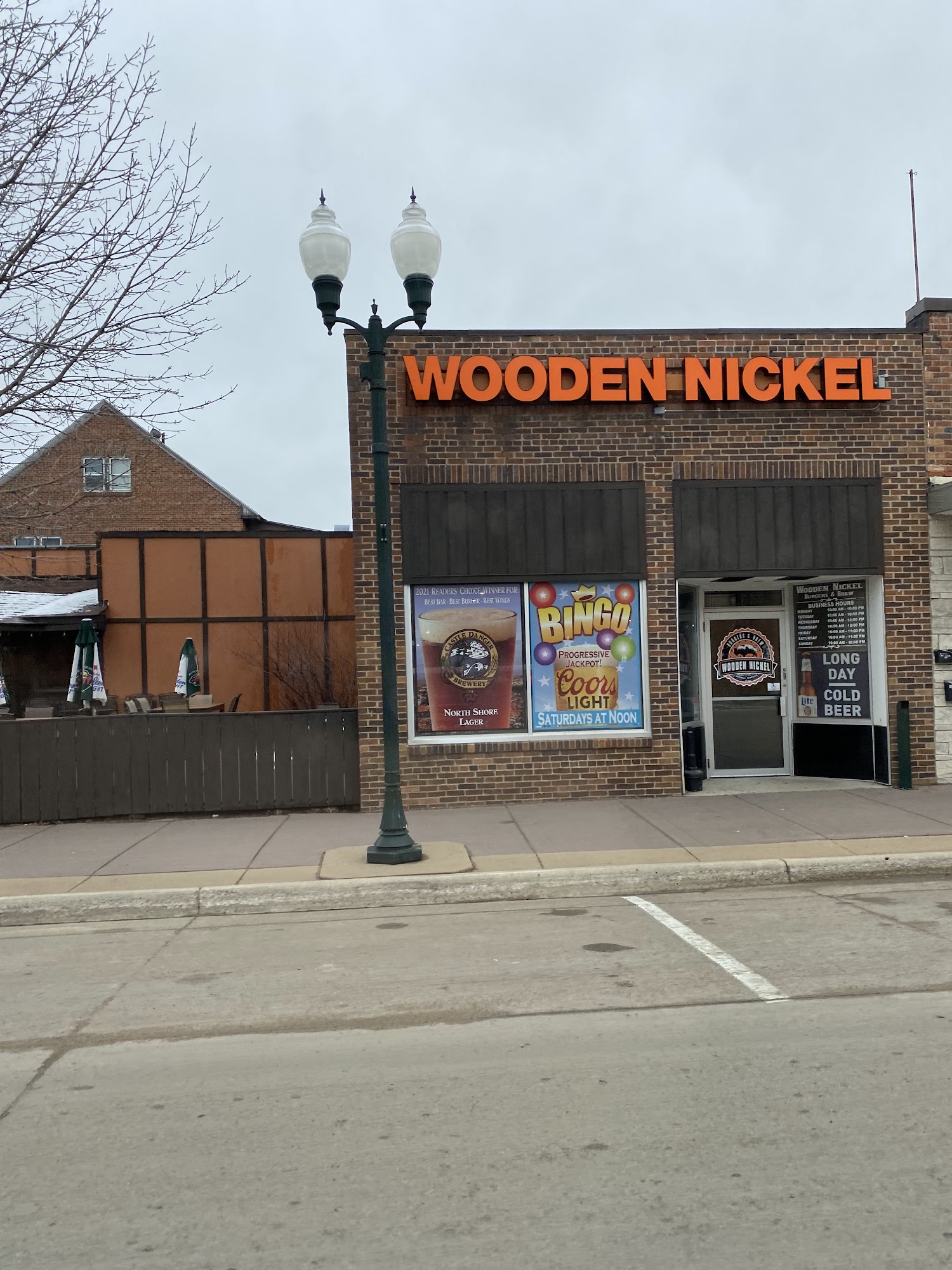 Wooden Nickel Burgers And Brew