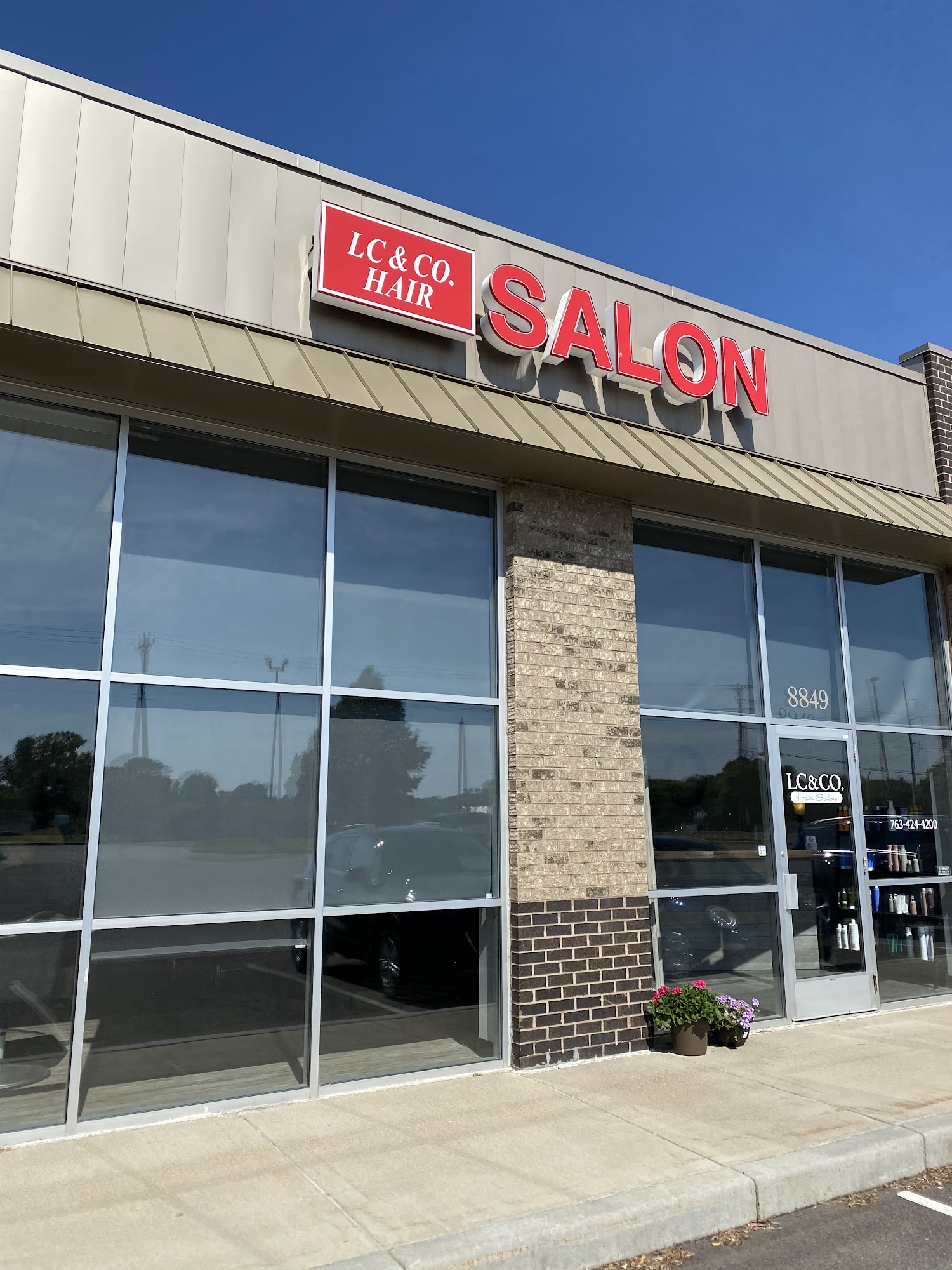 LC & Company Hair Salon 8849 Jefferson Hwy, Osseo Minnesota 55369