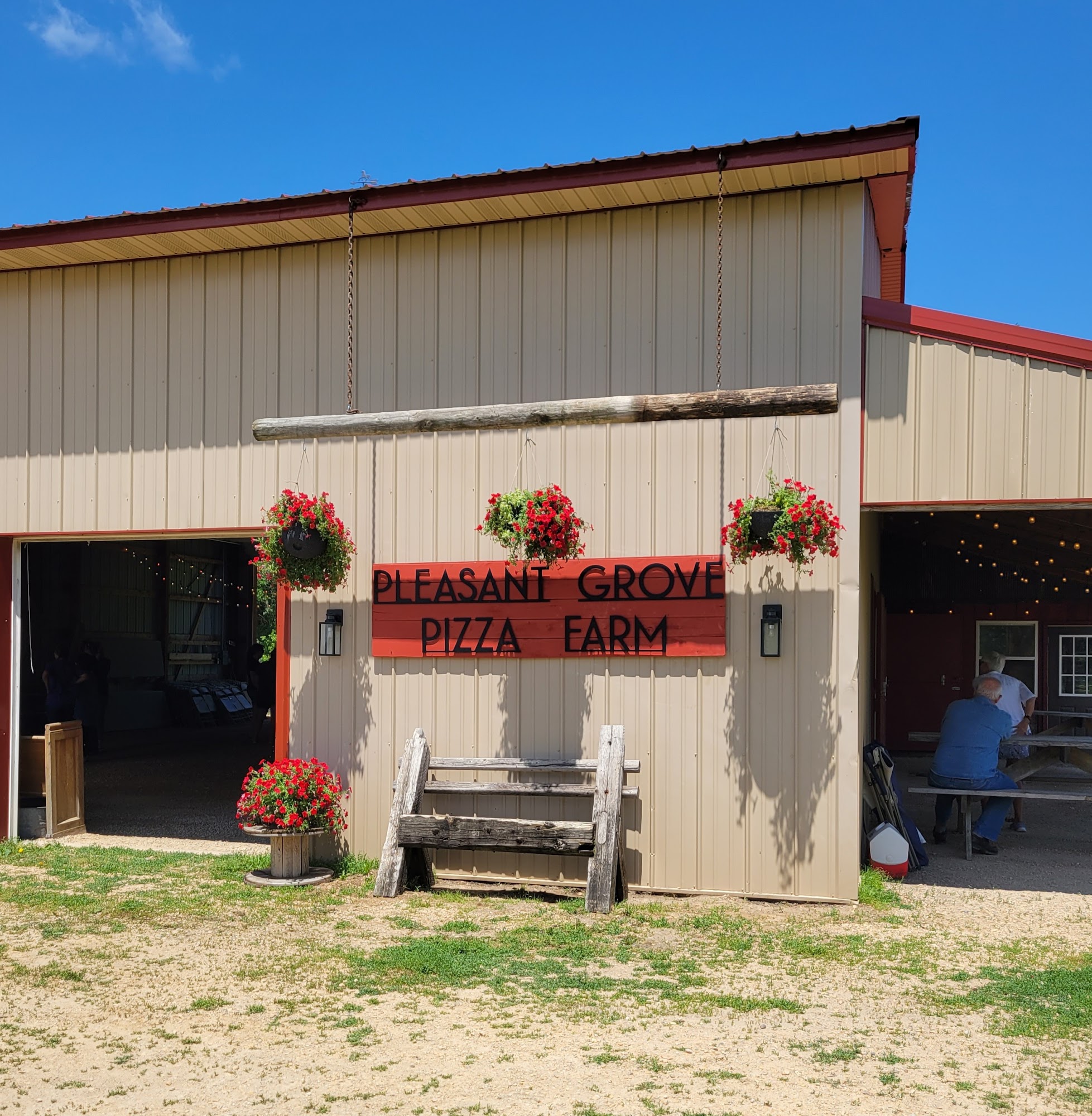 Pleasant Grove Pizza Farm-we do not take reservations