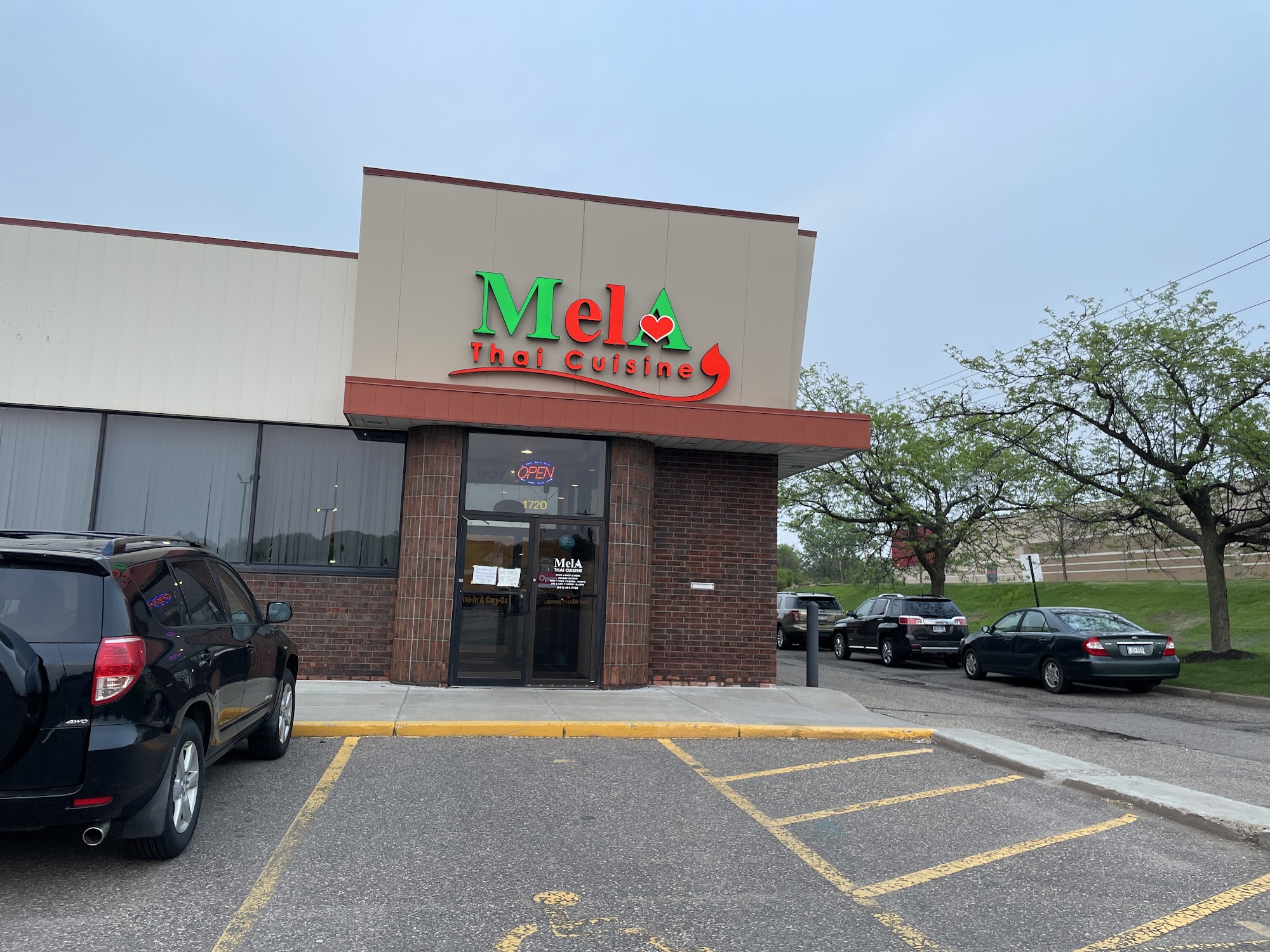 Mela Thai Cuisine