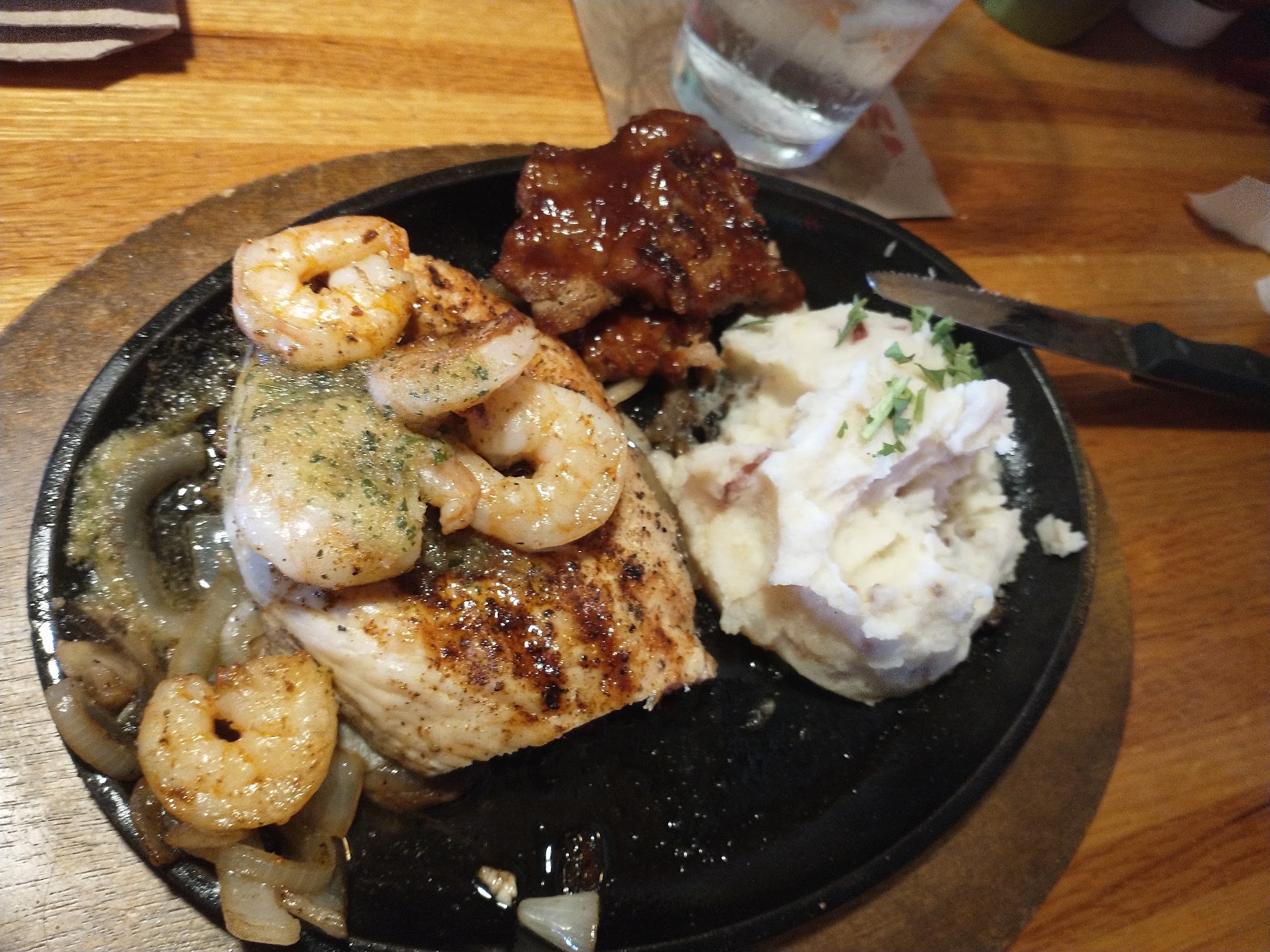 Applebee's Grill + Bar