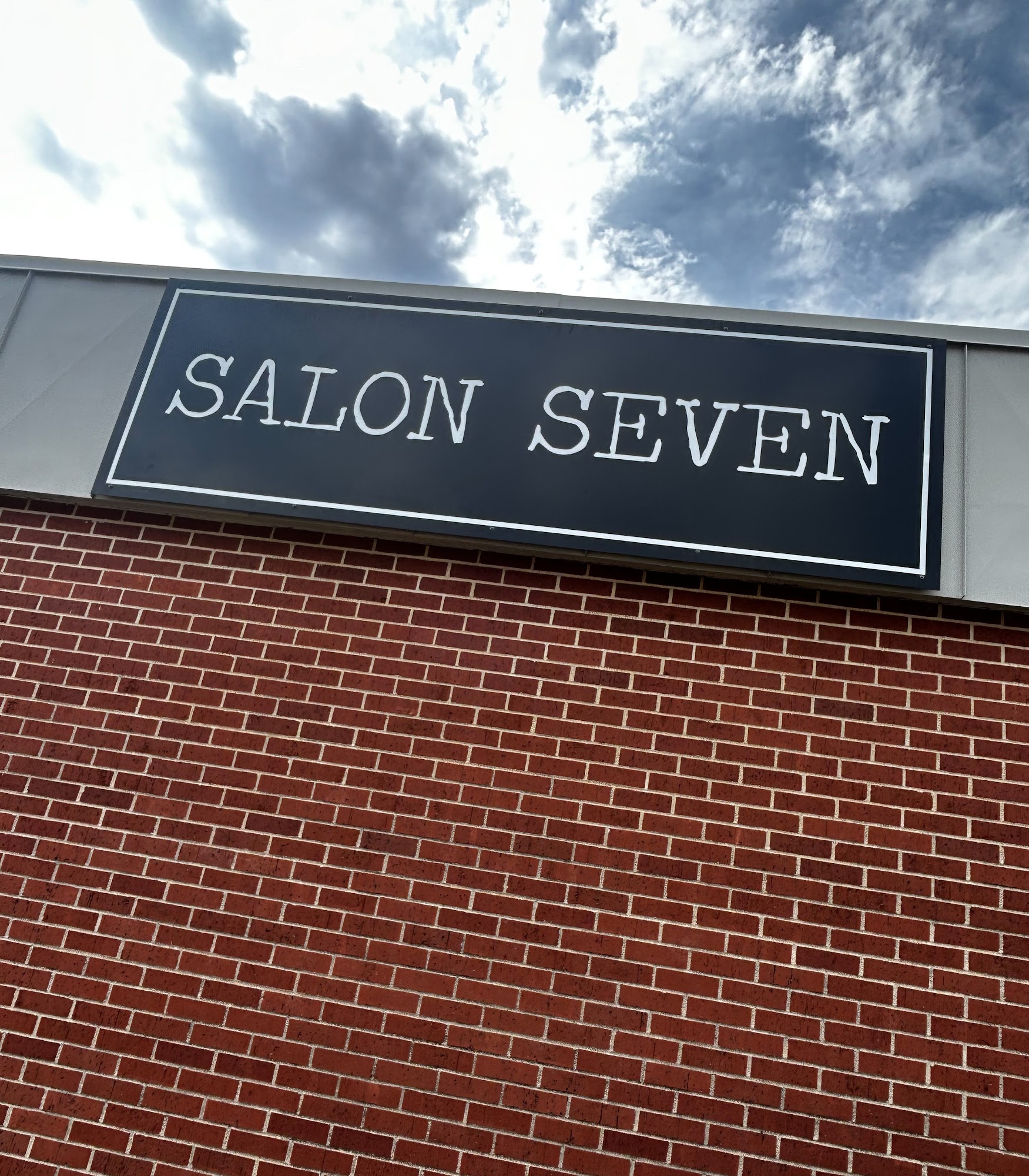 Salon Seven 727 Oxford St Suite 1, Worthington Minnesota 56187