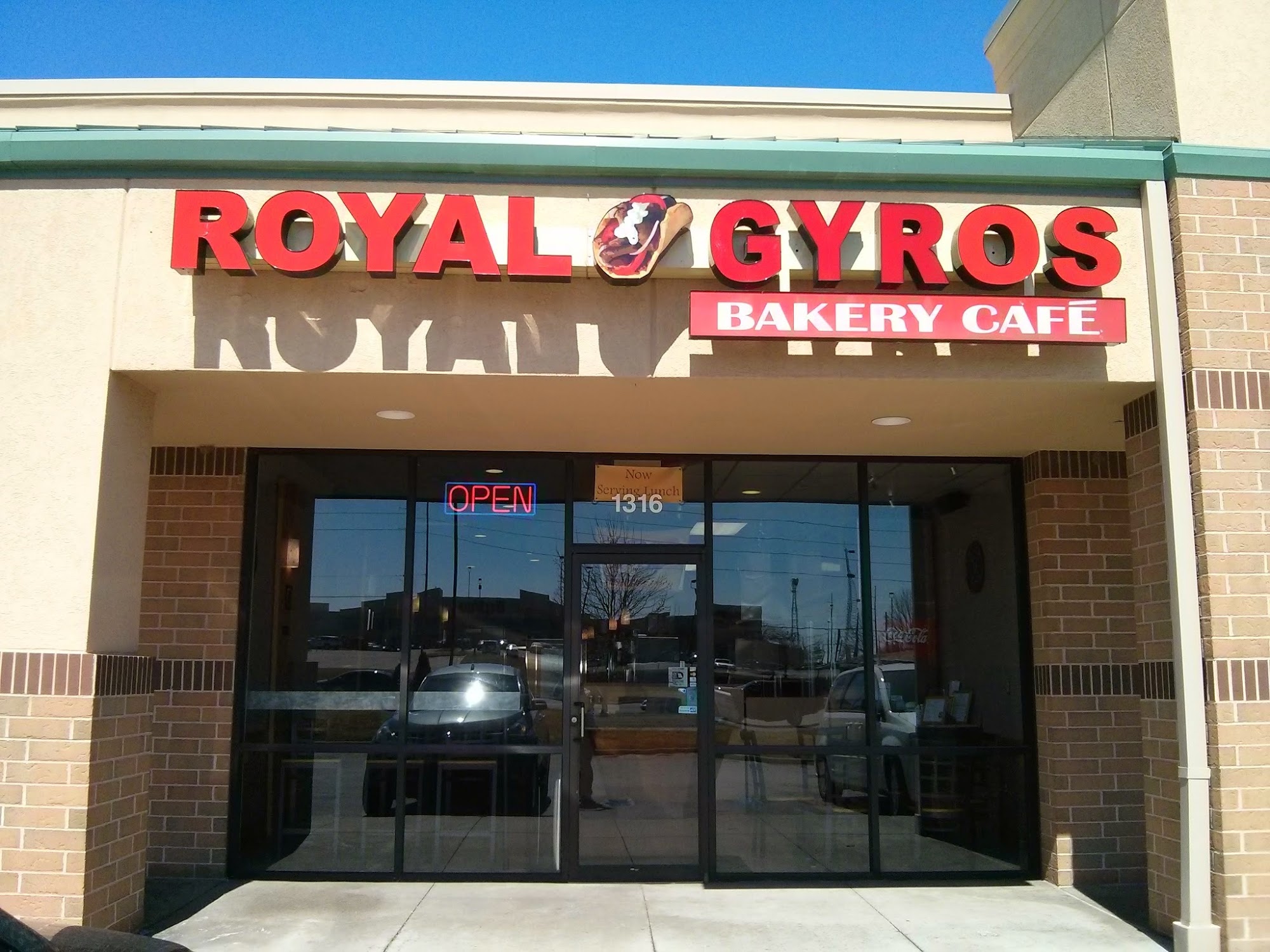 Royal Gyros