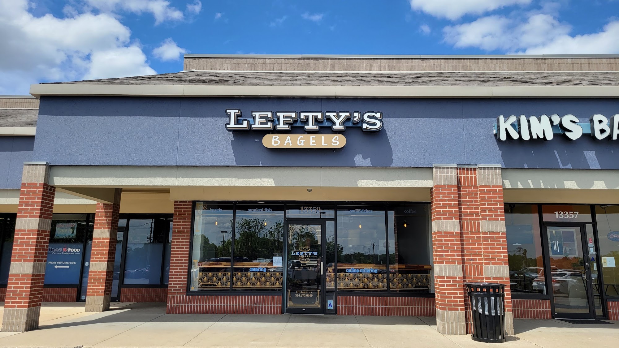 Lefty's Bagels