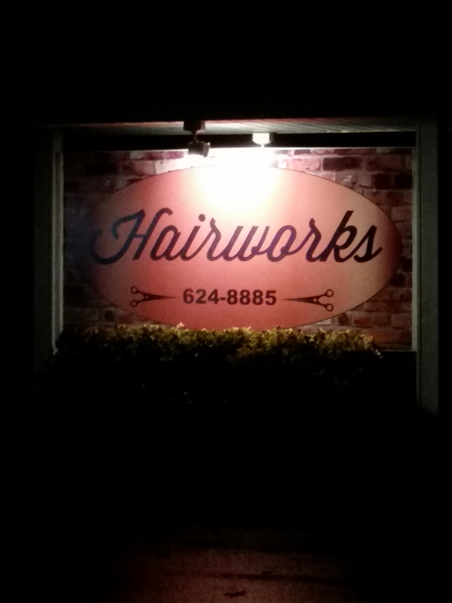 Hairworks 511 N 1 Mile Rd, Dexter Missouri 63841