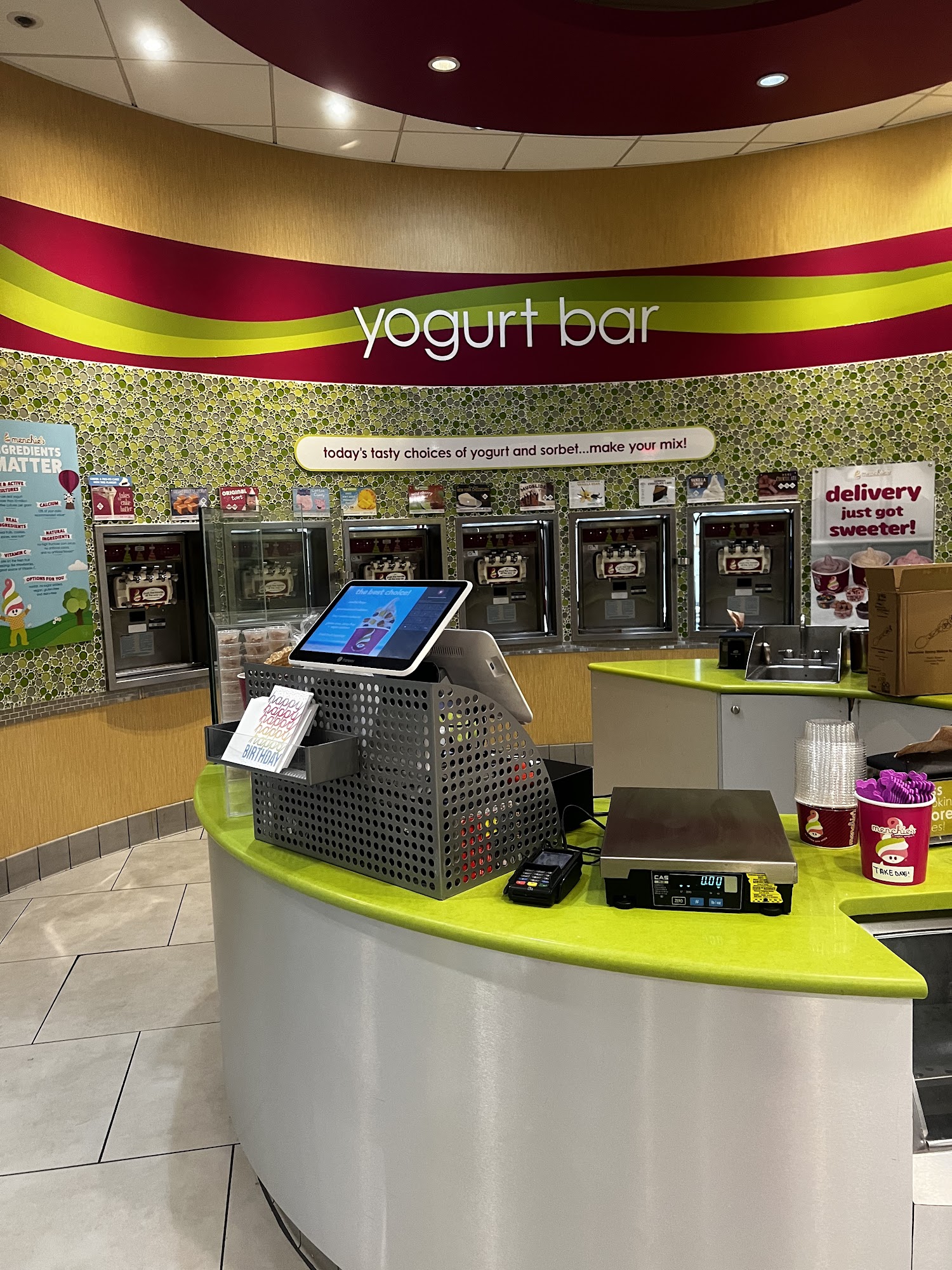 Menchie's Frozen Yogurt