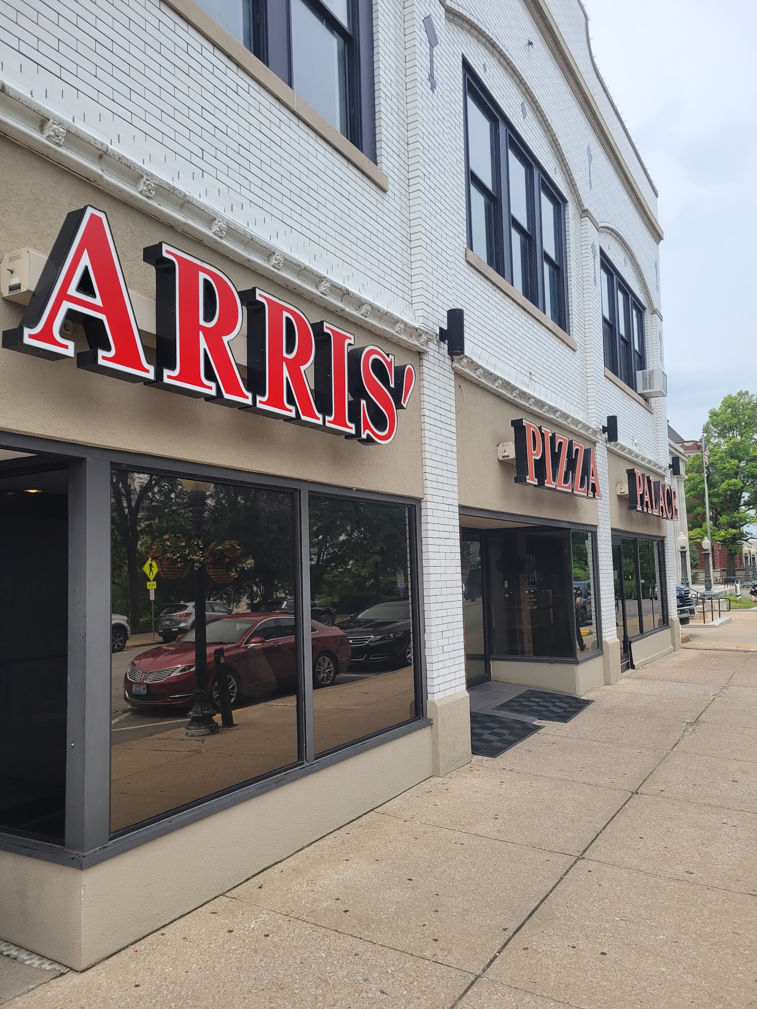 Arris' Pizza