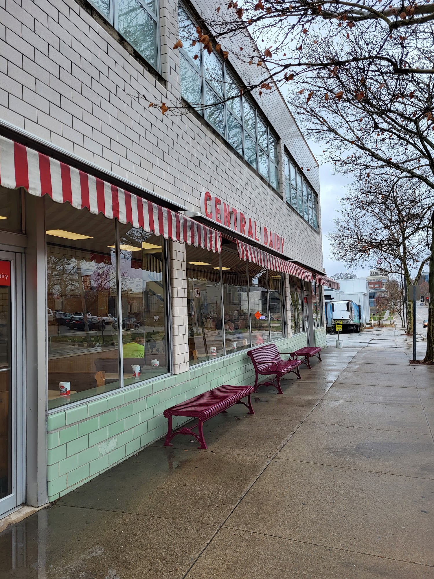 Central Dairy Ice Cream Parlor