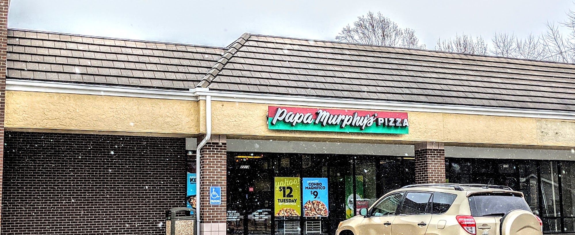 Papa Murphy's | Take 'N' Bake Pizza