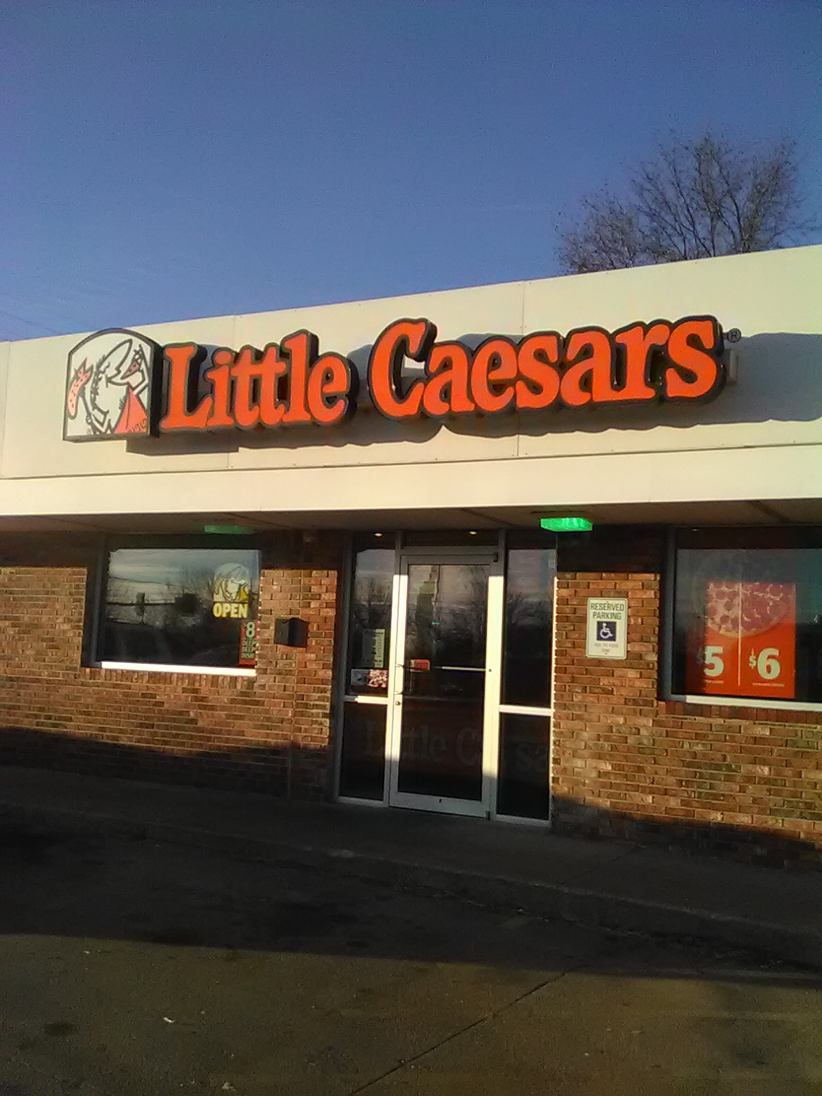 Little Caesars Pizza